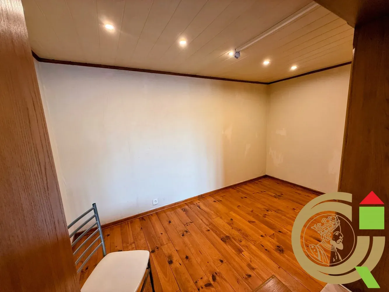 Townhouse photo 8