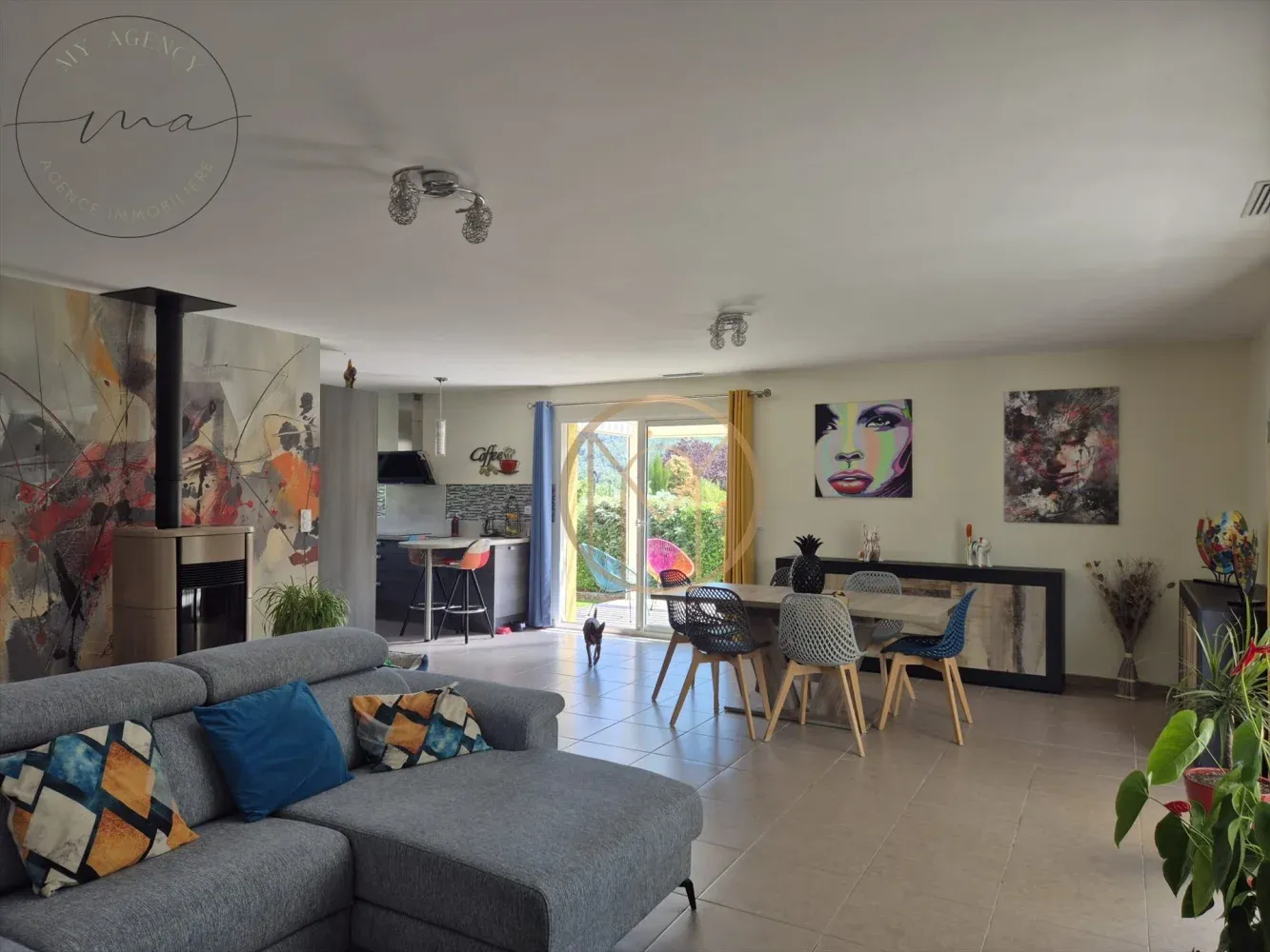 Maison de plain-pied de 101 m² à Saint-Chinian, Hérault