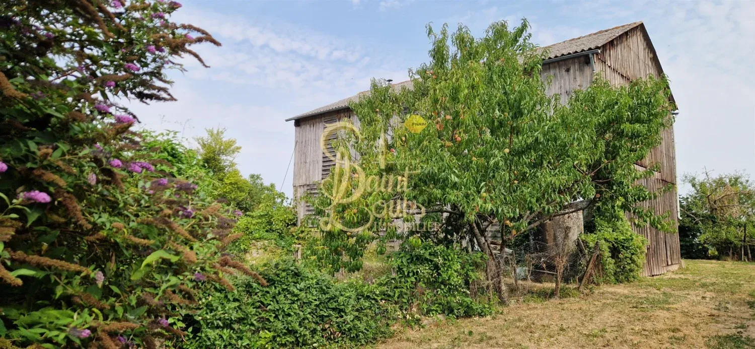 Séchoir à tabac avec jardin et vue panoramique à Faye-la-Vineuse, Indre-et-Loire — photo 2