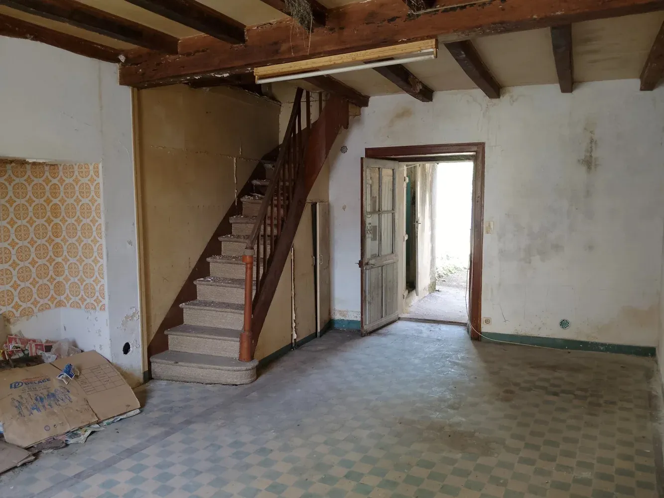 Village house to renovate with garden in Vieux-Mareuil, Dordogne photo 3