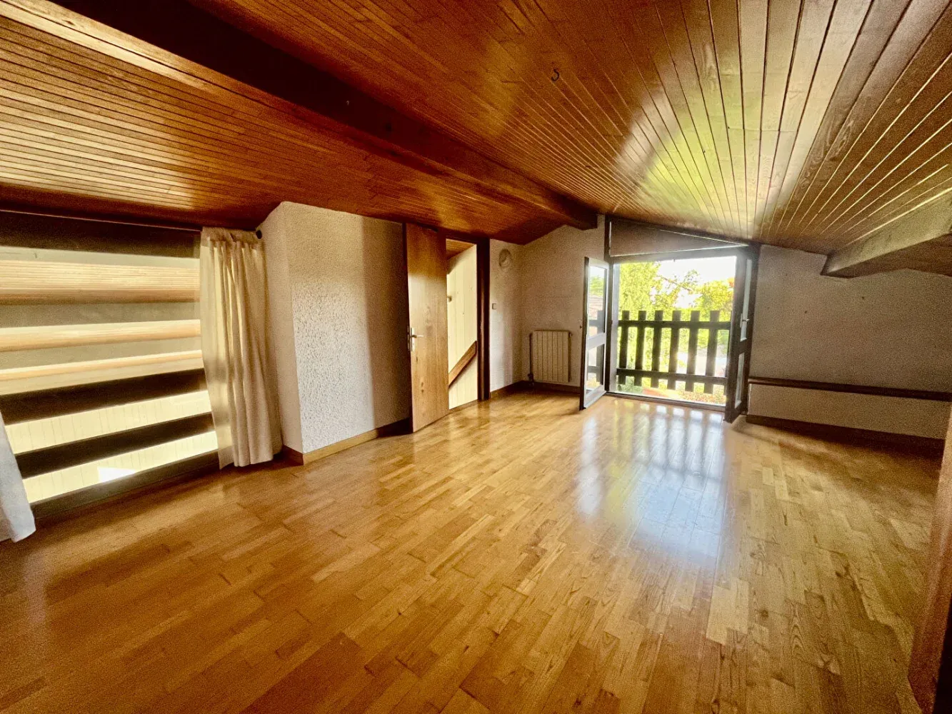 Maison d’architecte à Villeneuve-sur-Lot, Lot-et-Garonne, avec jardin de 605 m² — photo 9