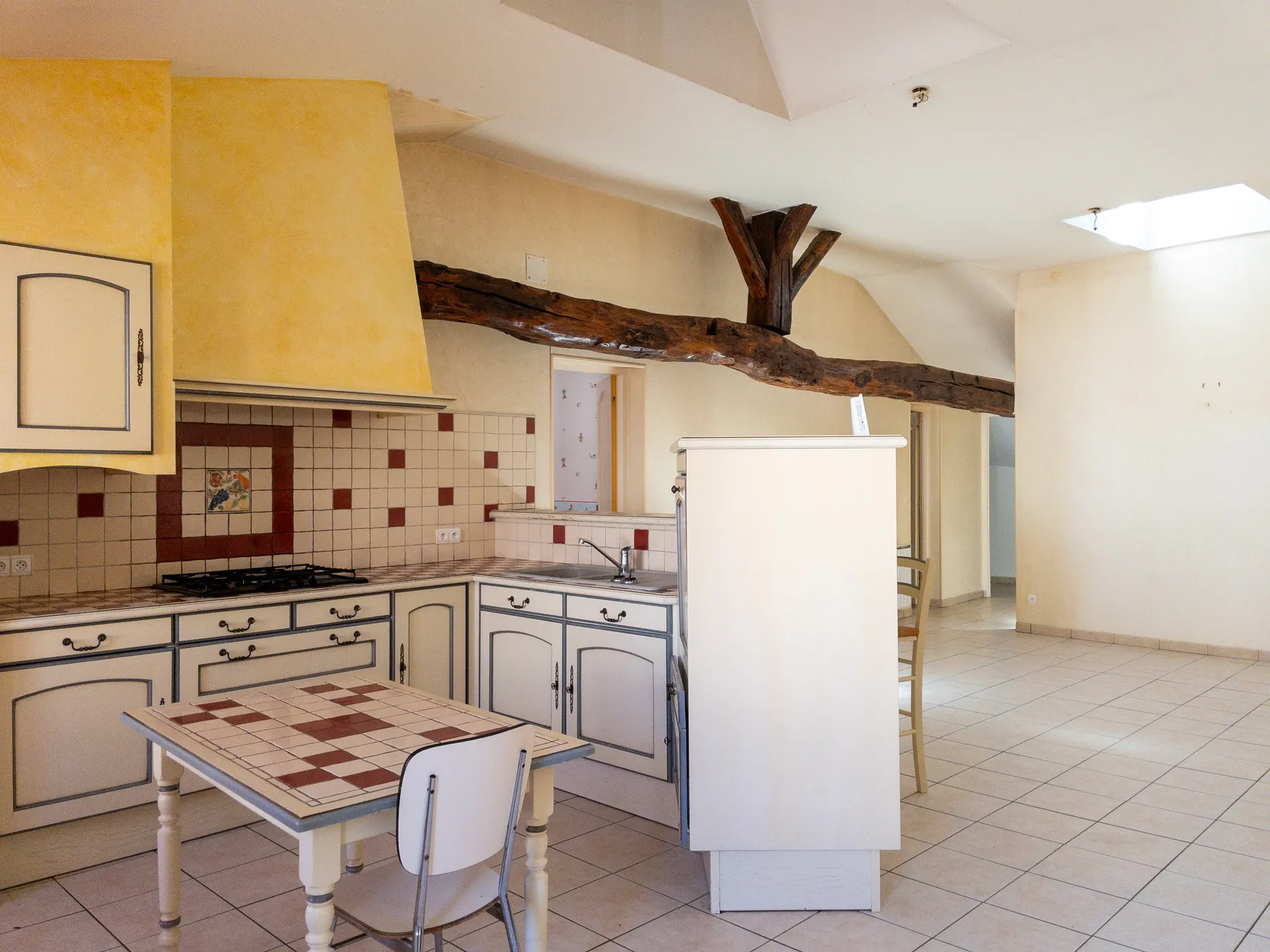 Maison de village en pierre à vendre à Pressignac, Charente – 203 m² — photo 3