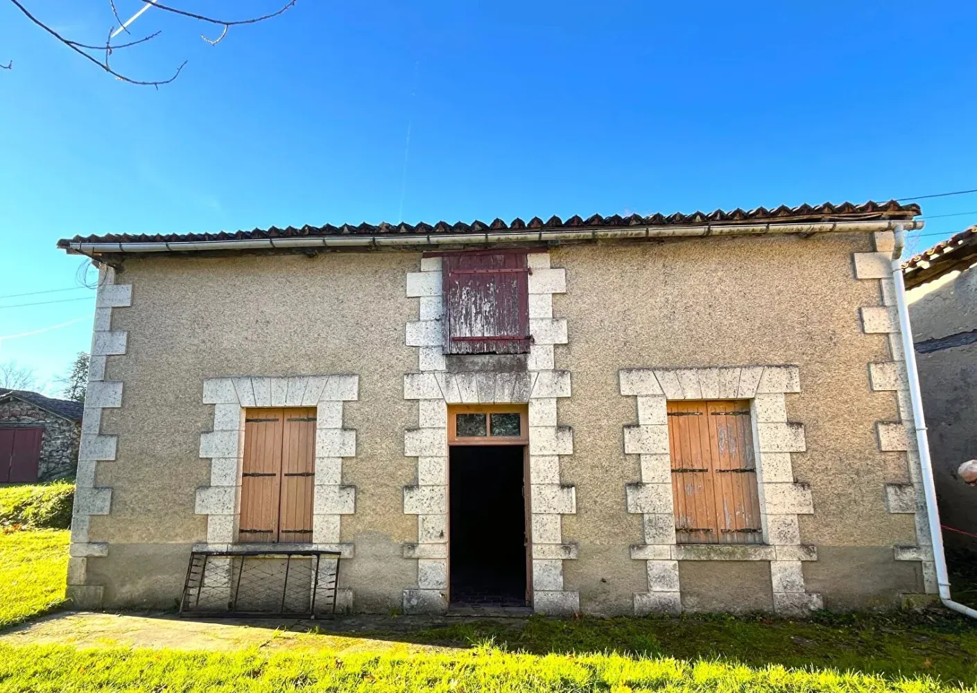 Magnifique maison de maître à restaurer avec granges et petite maison — photo 6