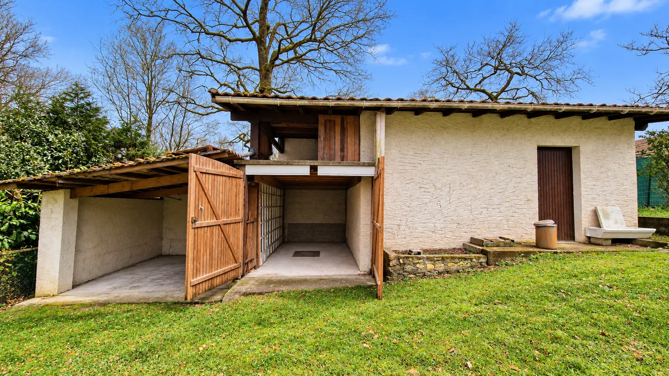 Maison de campagne rénovée avec jardin à Saint-Barthélemy-de-Bellegarde, Dordogne — photo 9