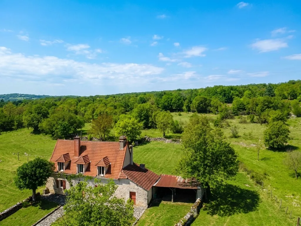 Maison de campagne en pierre avec terrain à Caniac-du-Causse, Lot — photo 3