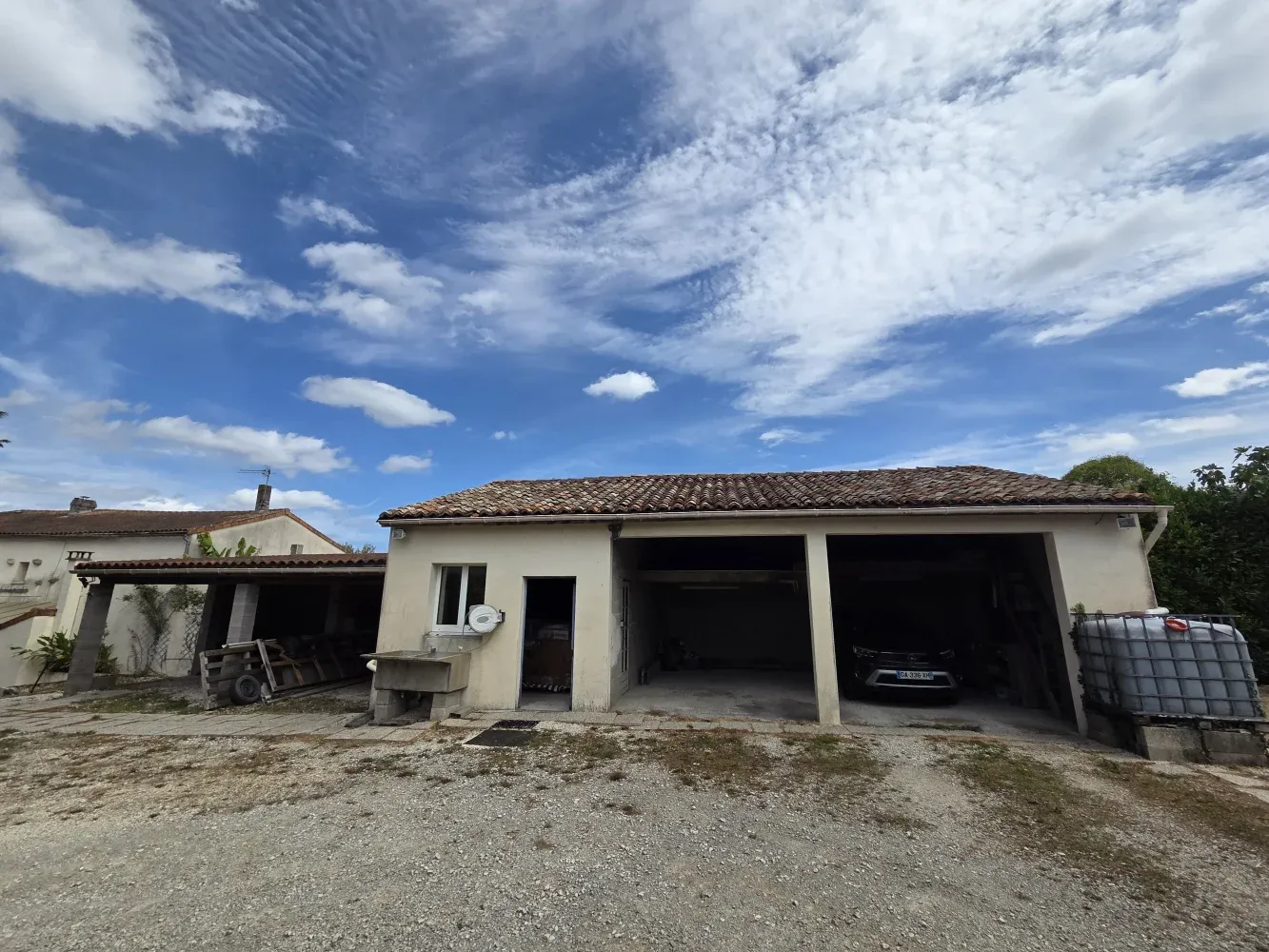 Maison de campagne avec piscine et garage 4 véhicules à Mornac, Charente — photo 7