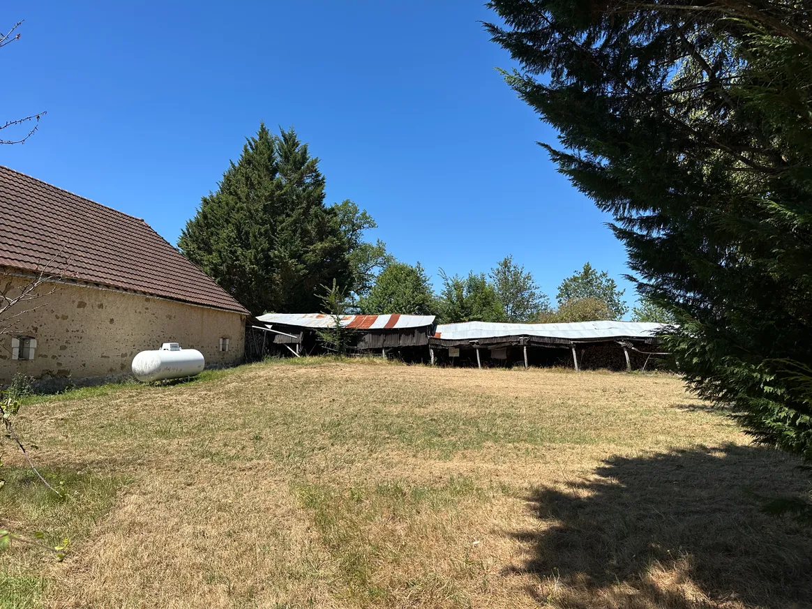 Maison de campagne en pierre avec grange à Corgnac-sur-l’Isle, Dordogne — photo 10