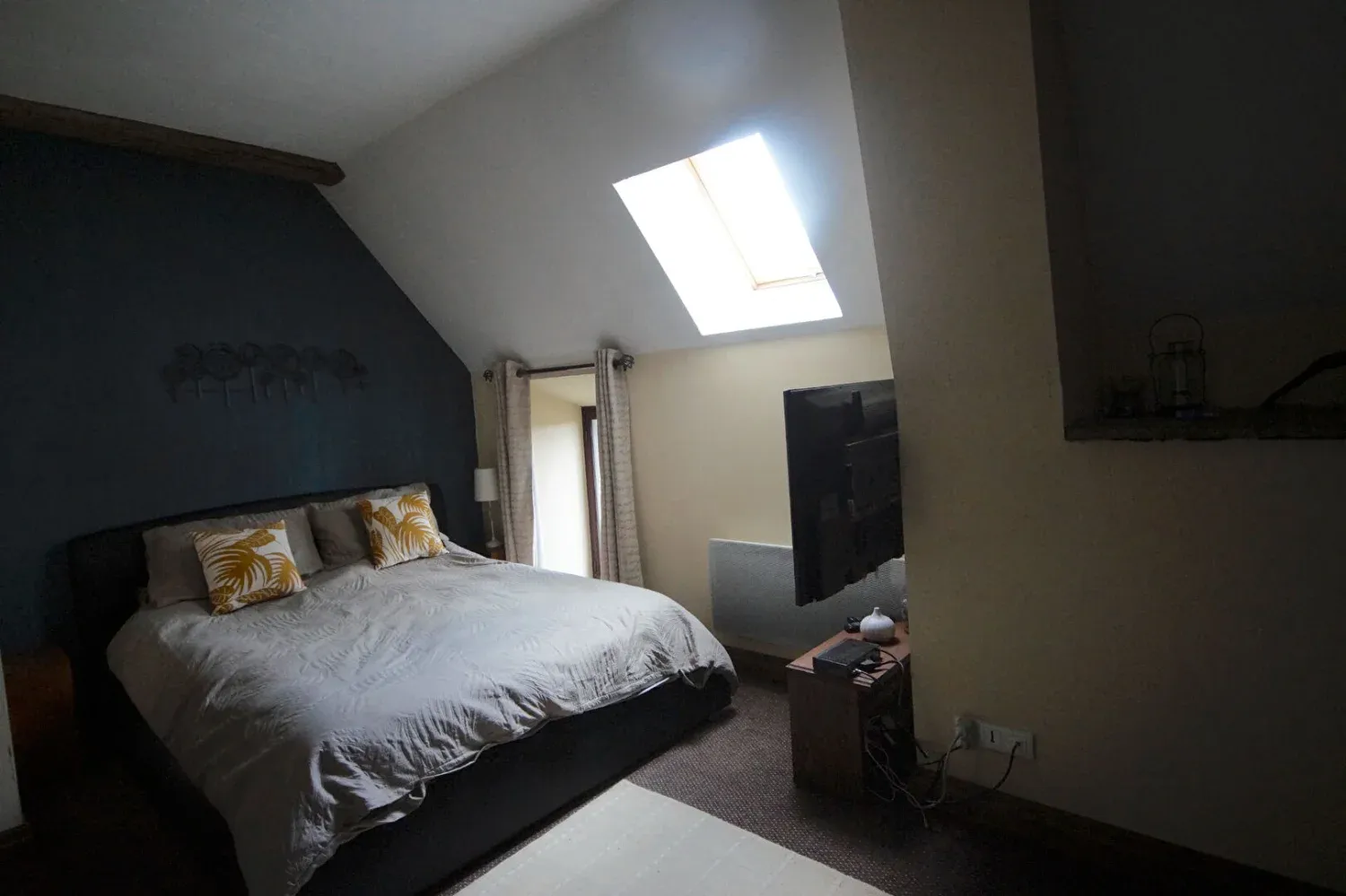 Maison en pierre divisée en trois logements avec jardin à Tessy-Bocage, Manche — photo 6