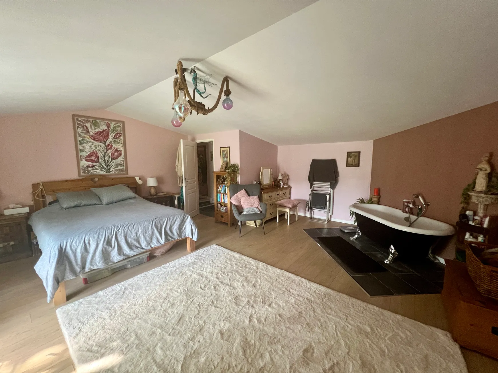 Maison individuelle rénovée avec jardin à Saint-Savinien, Charente-Maritime — photo 7