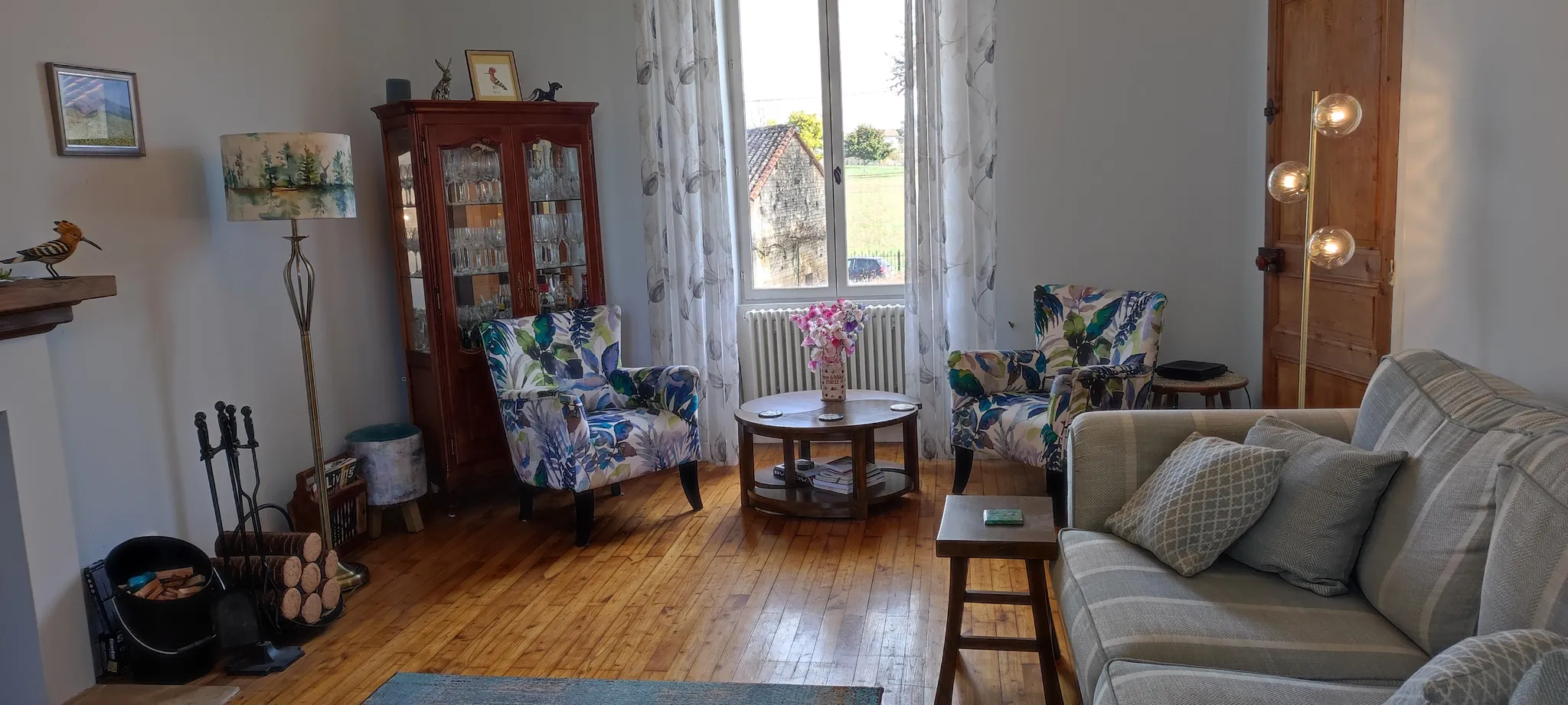 Character Home with Studio, Pool and Garden in Lorigné, Deux-Sèvres photo 9