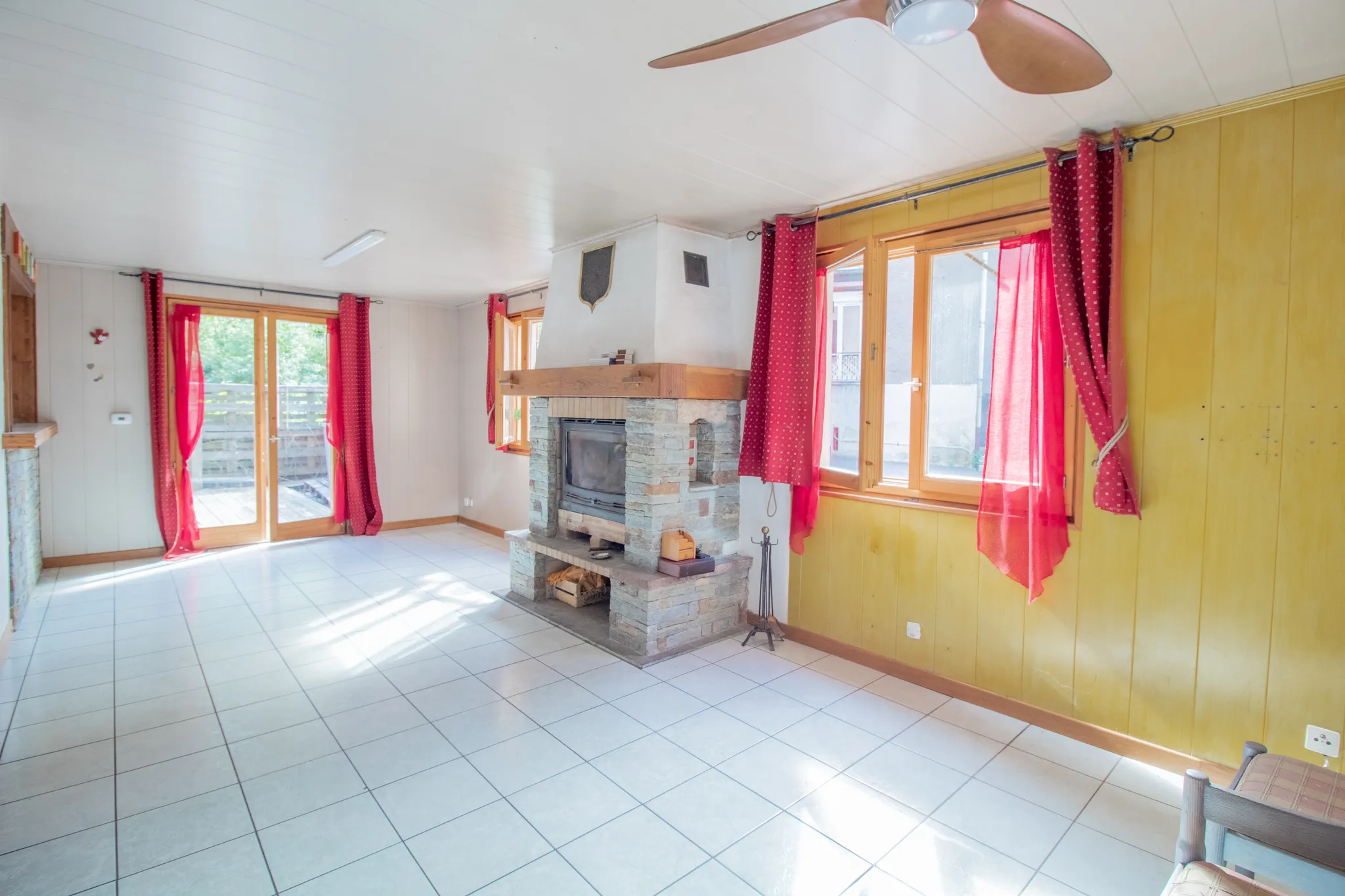 Maison familiale indépendante à La Léchère, Savoie, avec trois logements — photo 8