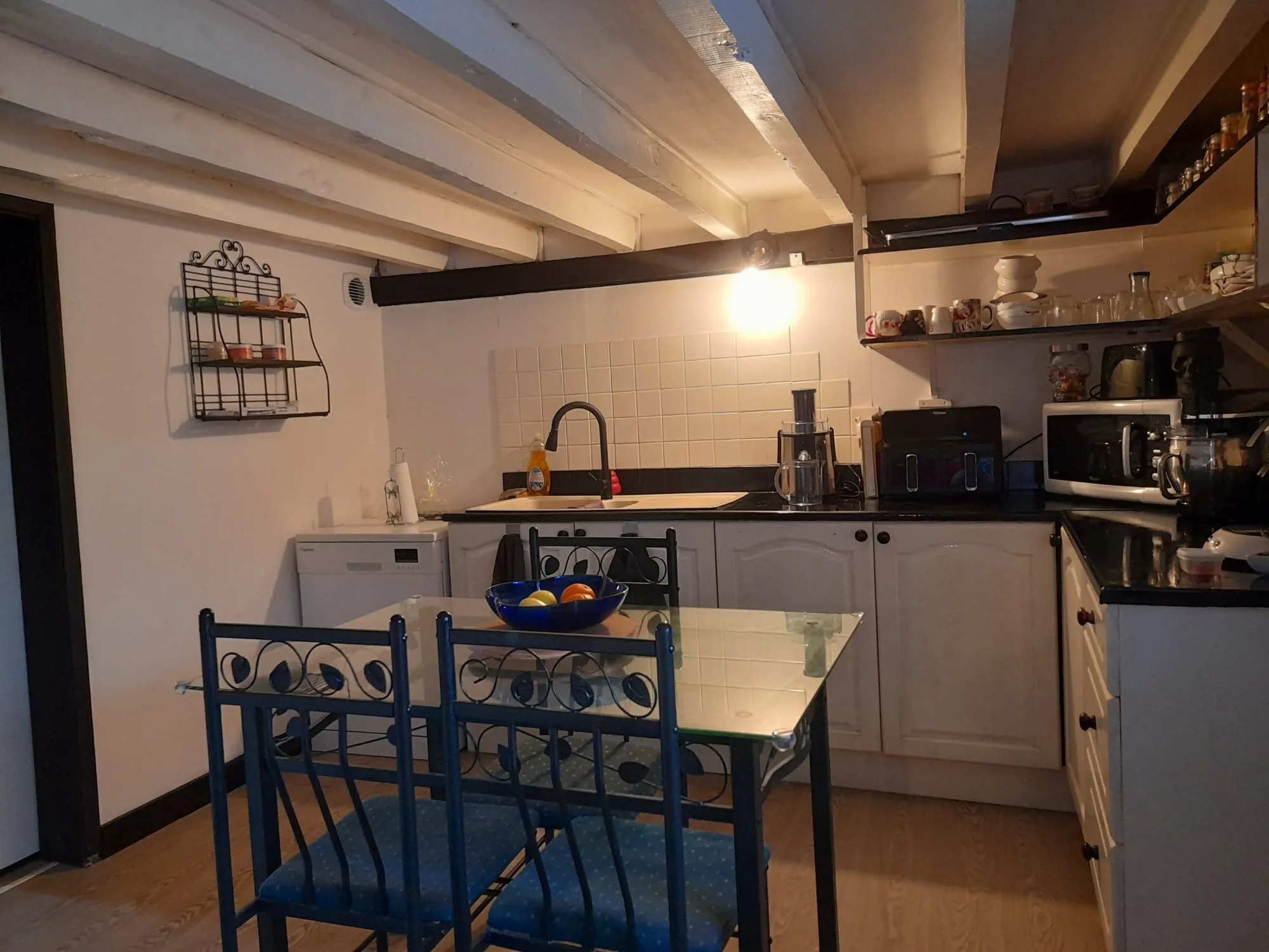 Maison de campagne en pierre avec jardin à Sainte-Marie-du-Bois, Mayenne — photo 4