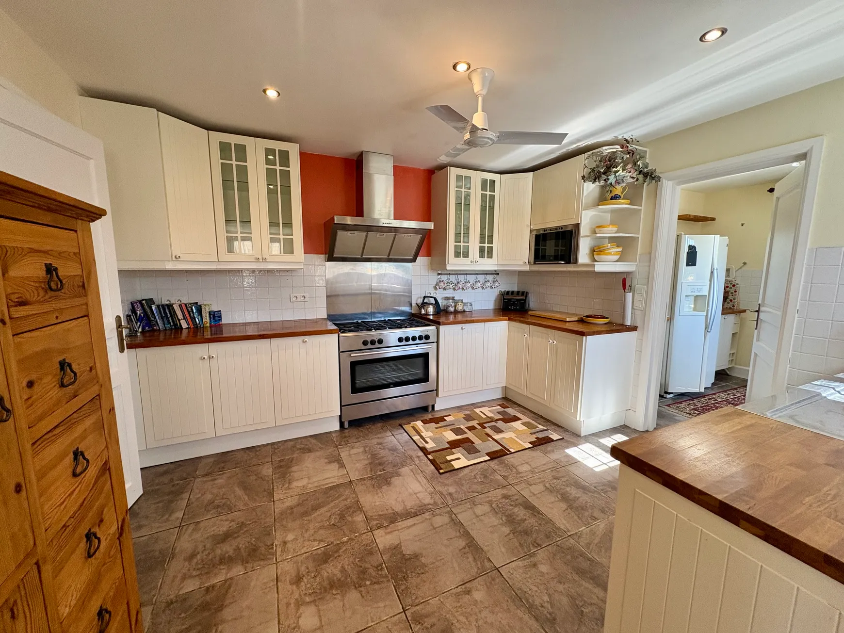 Maison familiale à vendre à Abjat-sur-Bandiat, Dordogne – 160 m² et jardin de 3 435 m² — photo 2