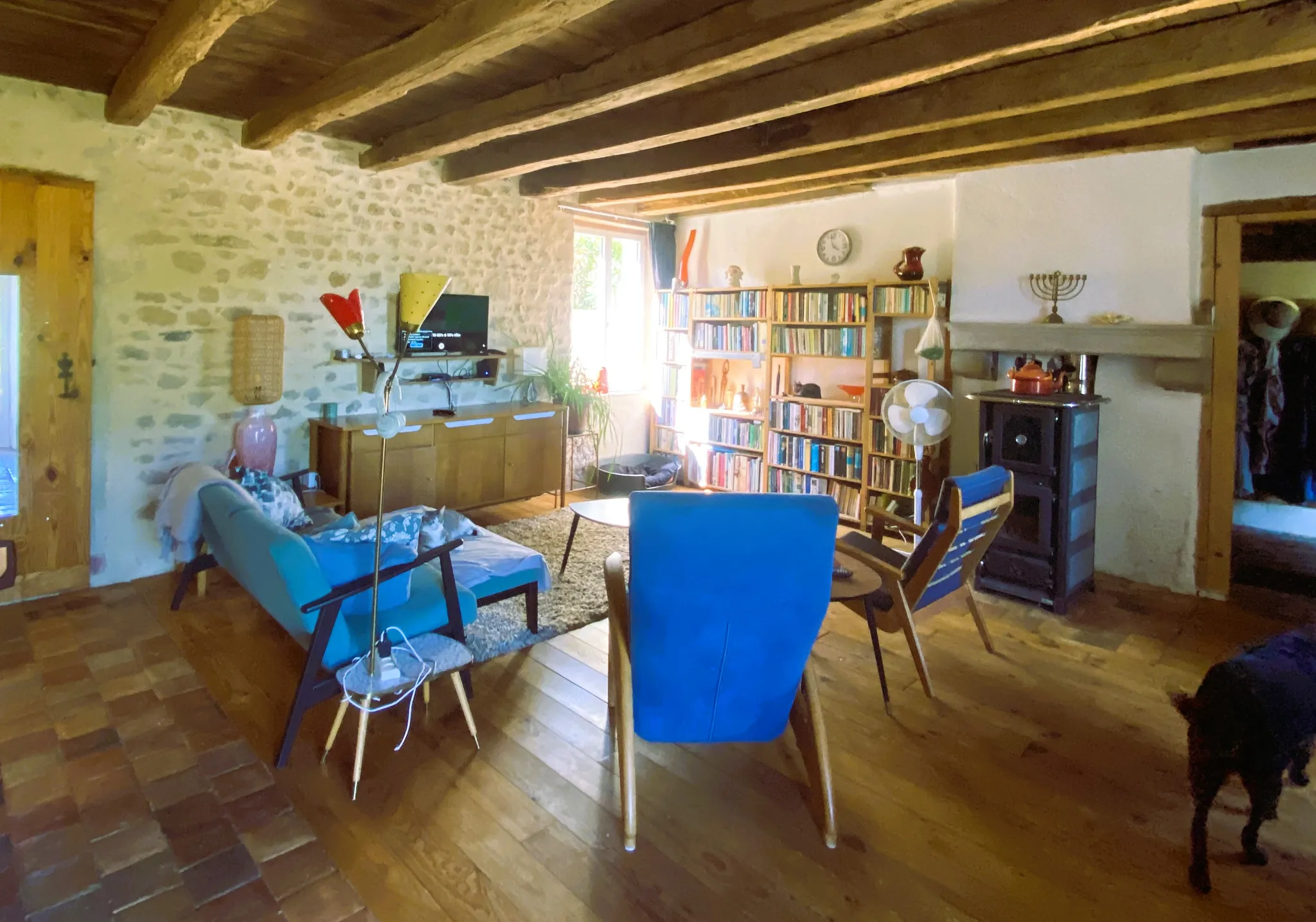 Maison de campagne avec gîte et dépendances à Reigny, dans le Cher — photo 2