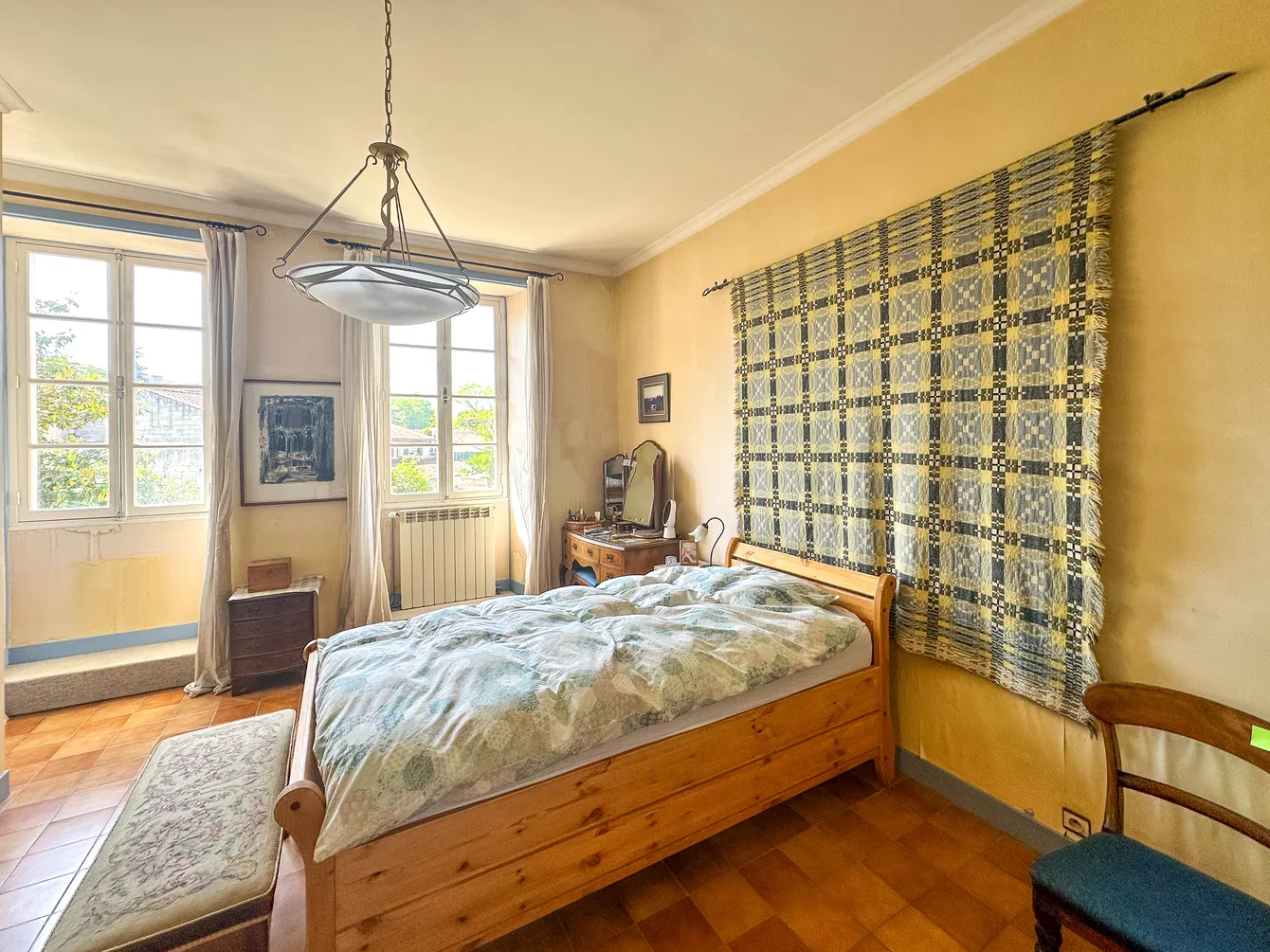 Stone House for Sale with Studio and Garden in Saintes, Charente-Maritime photo 10