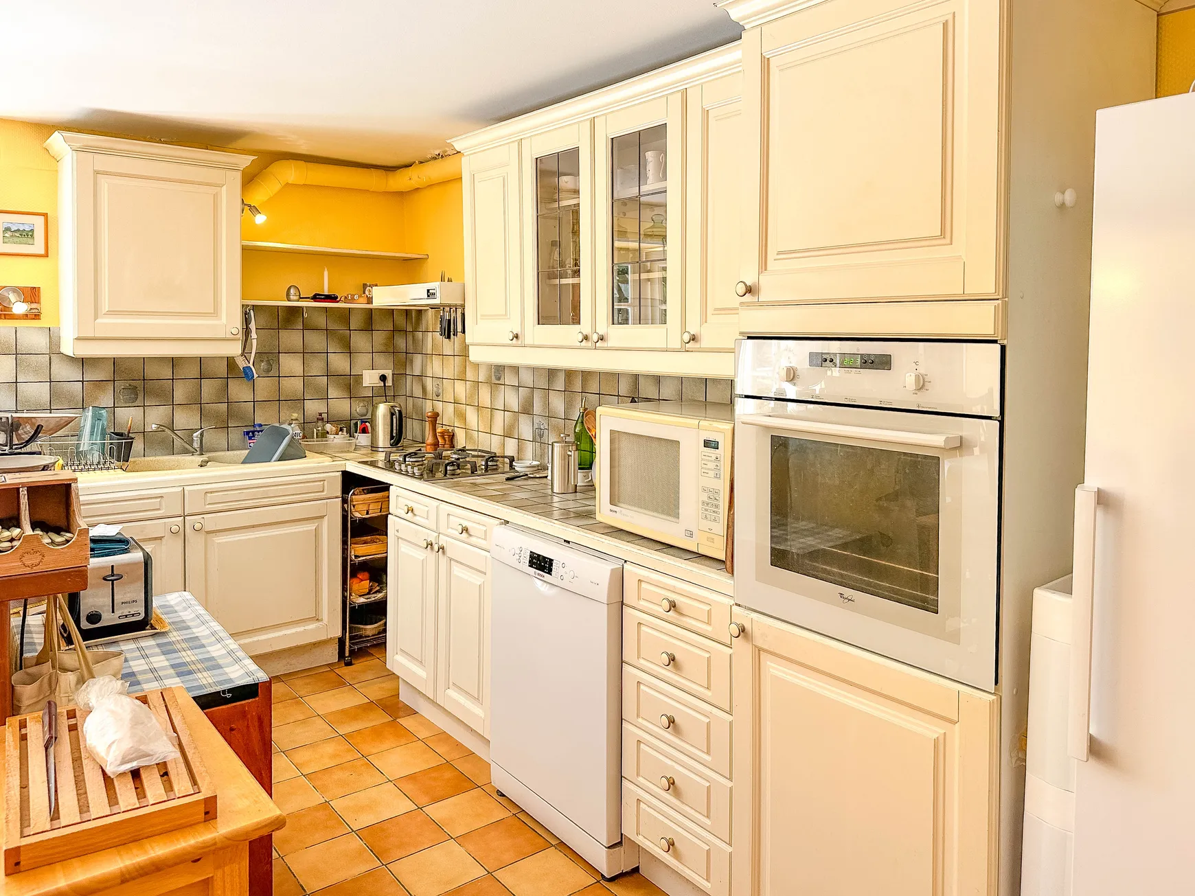Stone House for Sale with Studio and Garden in Saintes, Charente-Maritime photo 6