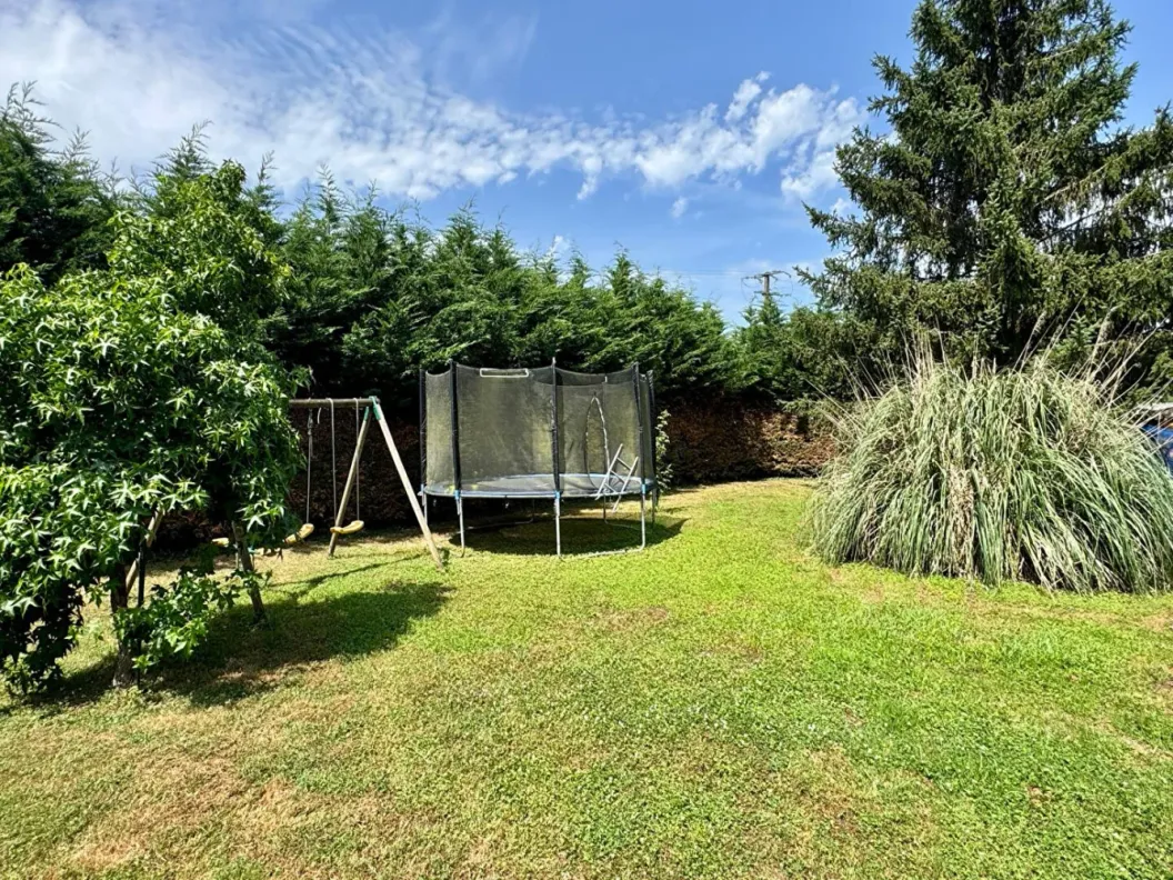 Country house in Sérignac-sur-Garonne, Lot-et-Garonne, with 5 bedrooms and a garden photo 4