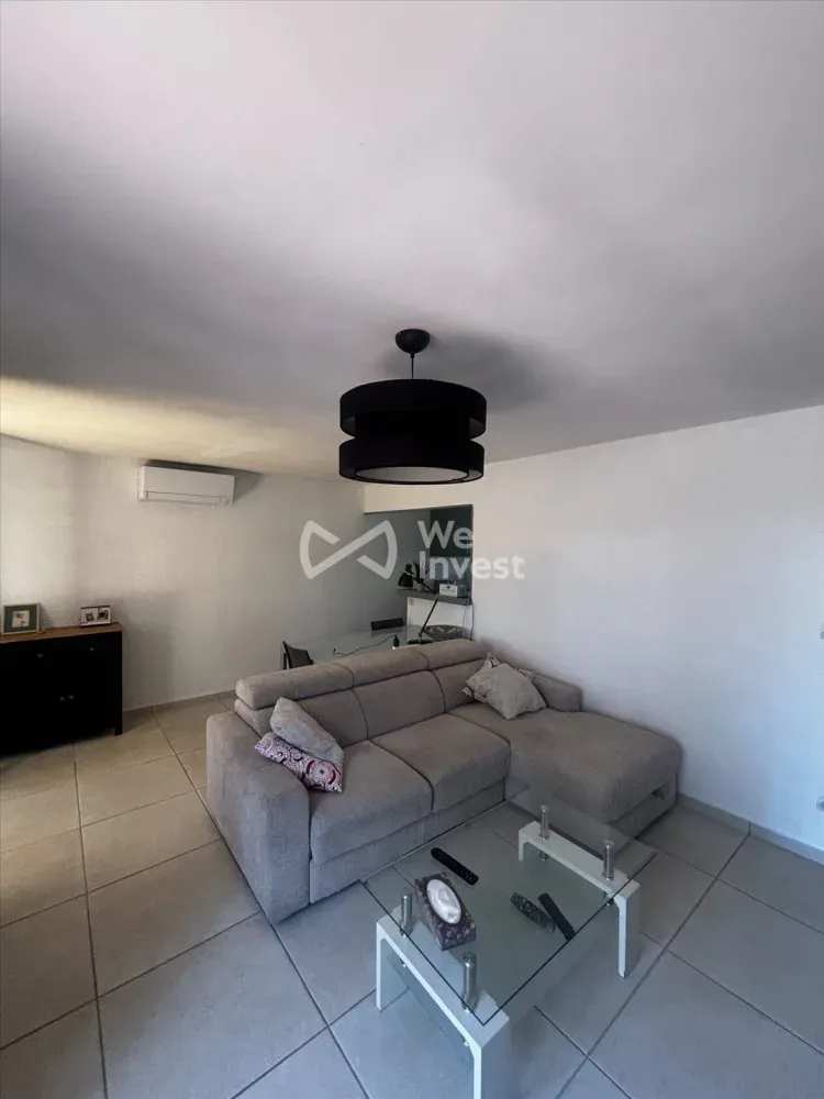 Maison de campagne rénovée à Varages, Var, avec terrain de 2 423 m² — photo 3