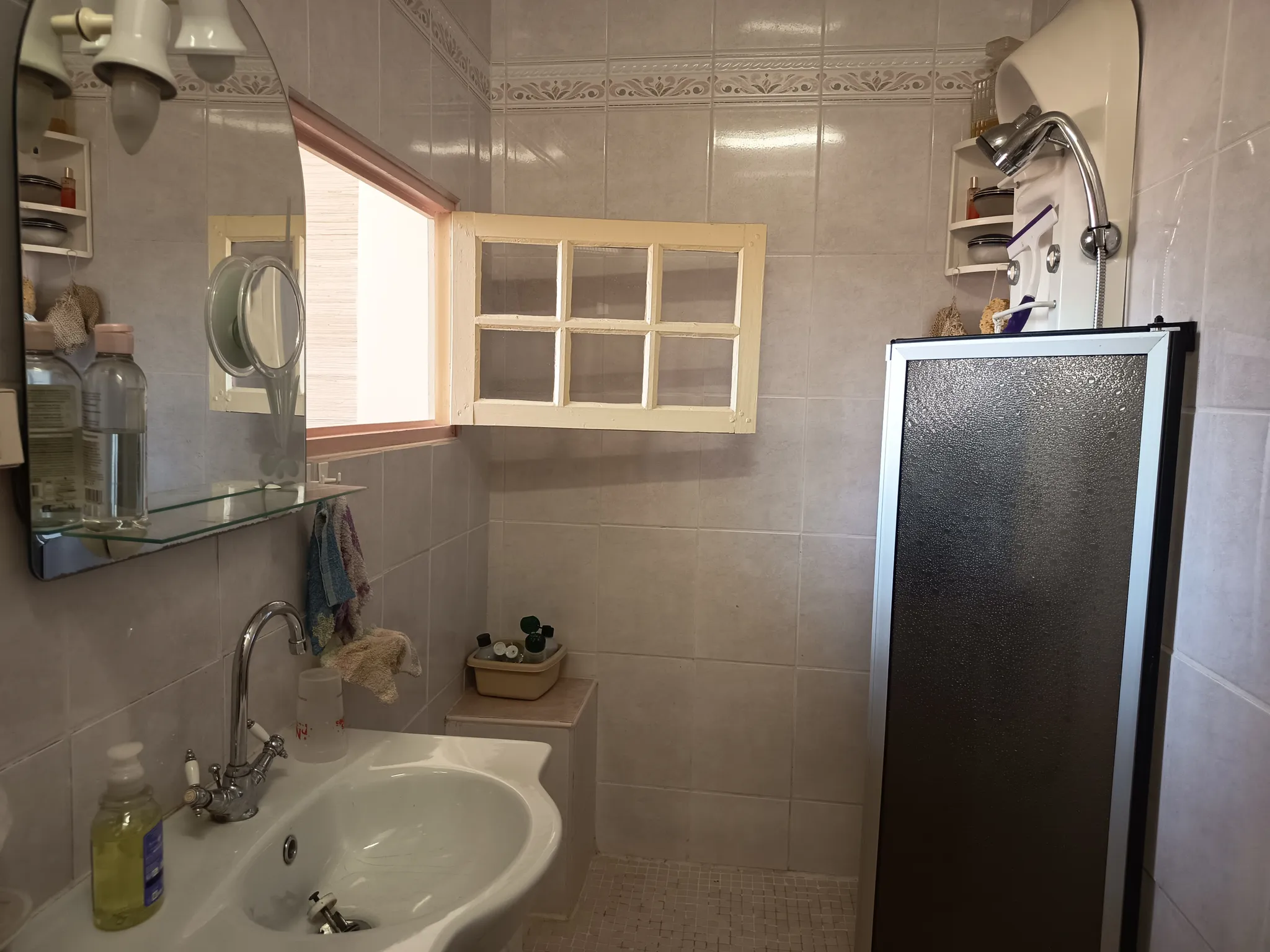 Maison individuelle à vendre à Alloue, Charente : jardin de 3 994 m², annexe et maison à rénover — photo 5