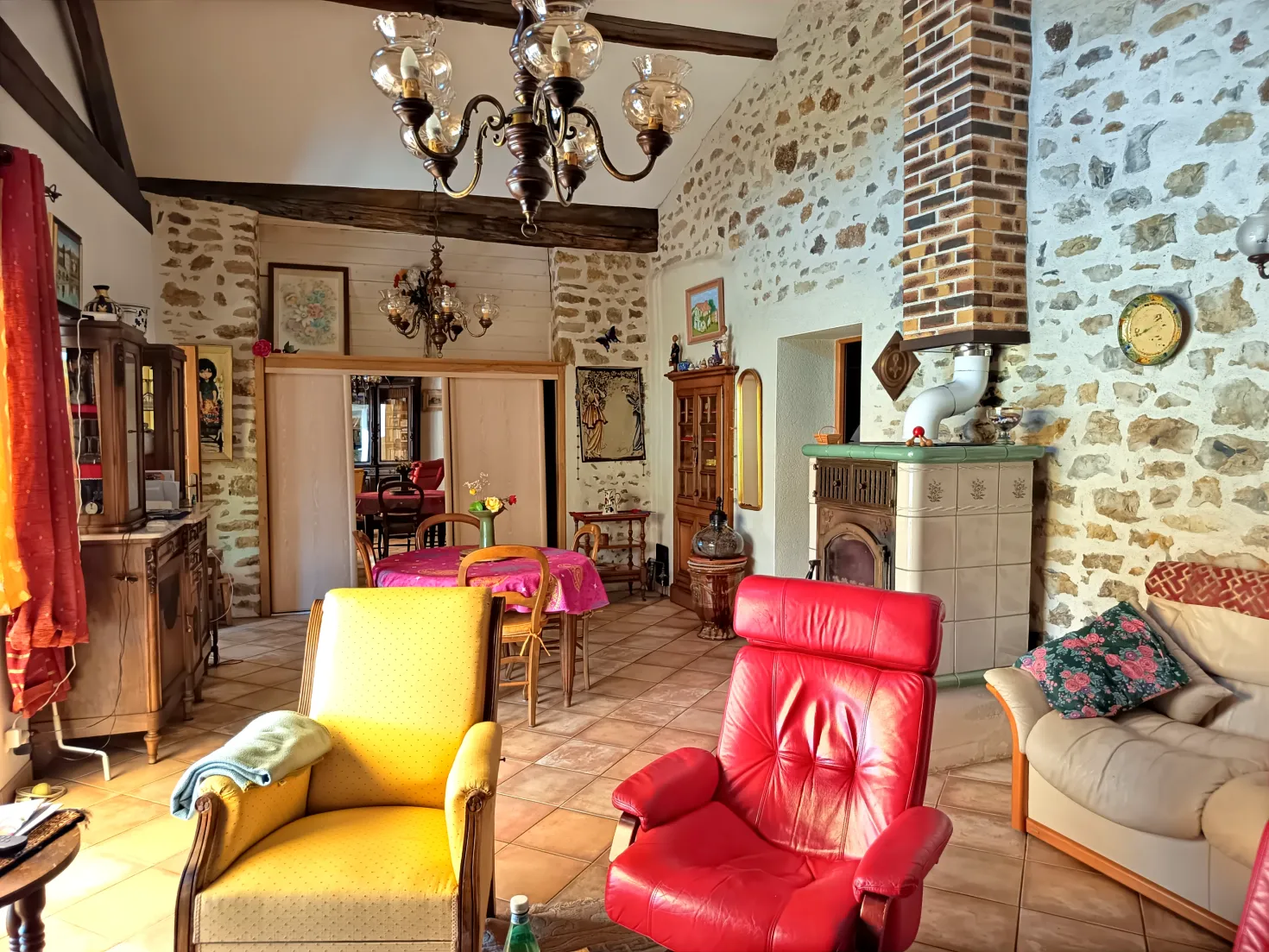 Maison individuelle à vendre à Alloue, Charente : jardin de 3 994 m², annexe et maison à rénover — photo 3