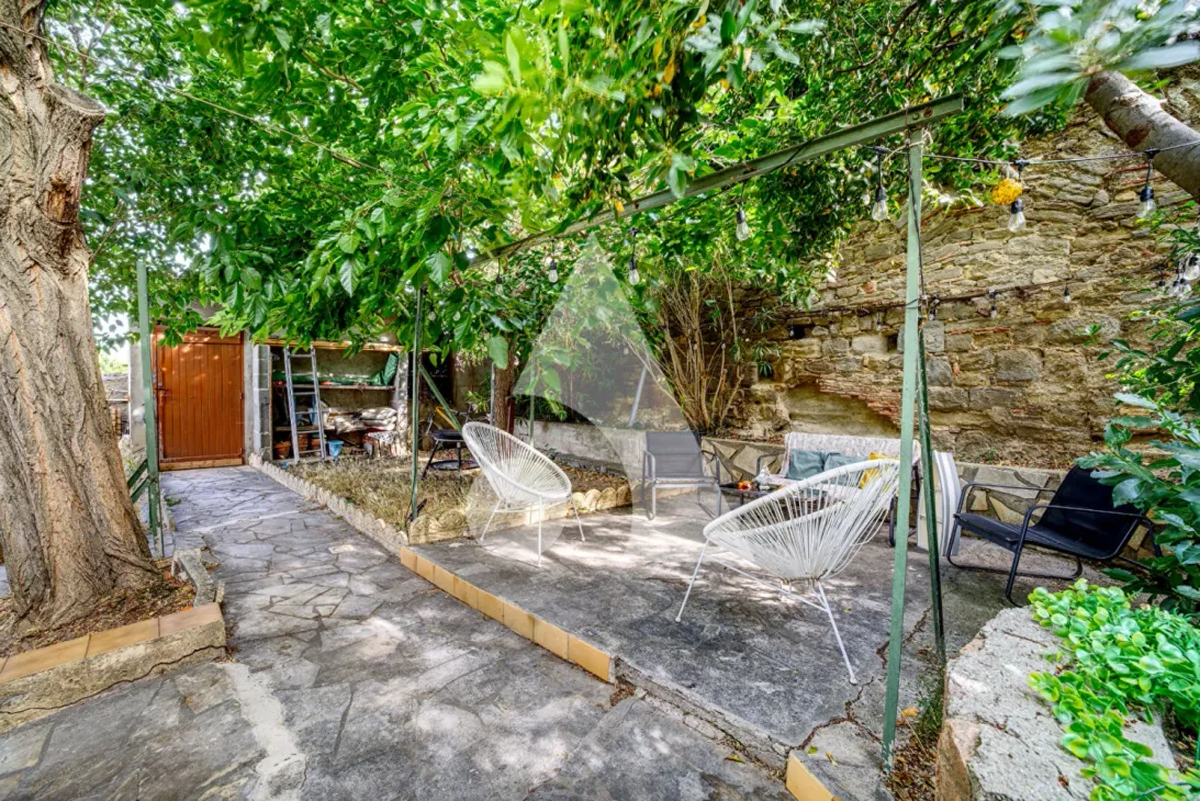 Maison de ville à vendre à Carcassonne, Aude – jardin et vue sur la Cité — photo 4