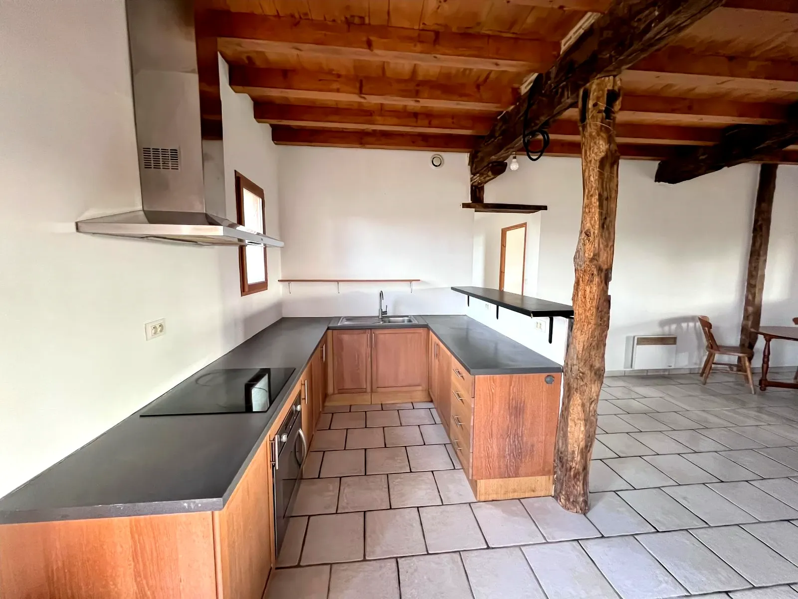 Maison périgourdine à vendre à Saint-Rémy, Dordogne – 5 chambres et terrain de 4 213 m² — photo 2