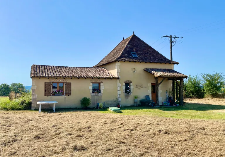 Maison périgourdine à vendre à Saint-Rémy, Dordogne – 5 chambres et terrain de 4 213 m² Photo du bien
