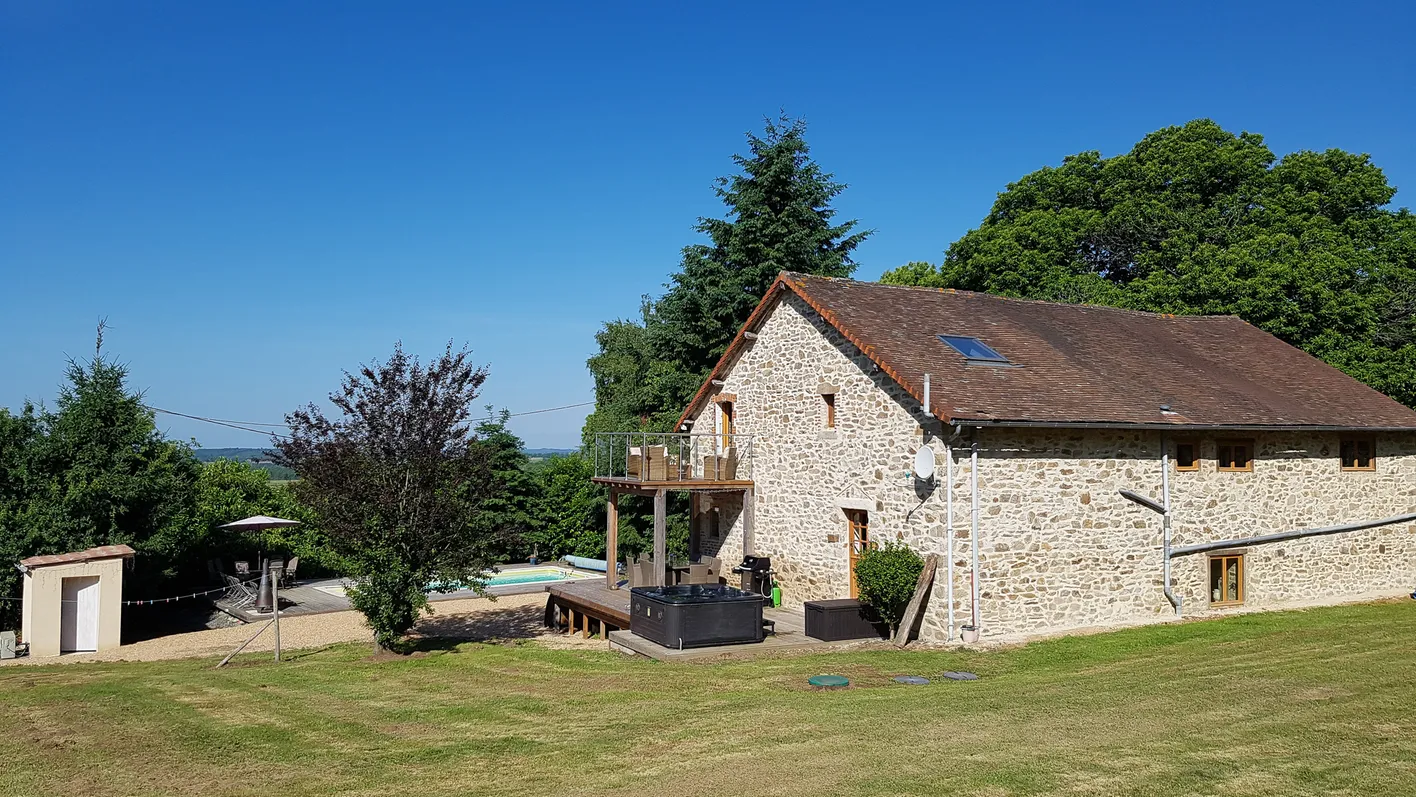 Maison de campagne rénovée avec piscine à Pageas, Haute-Vienne — photo 9