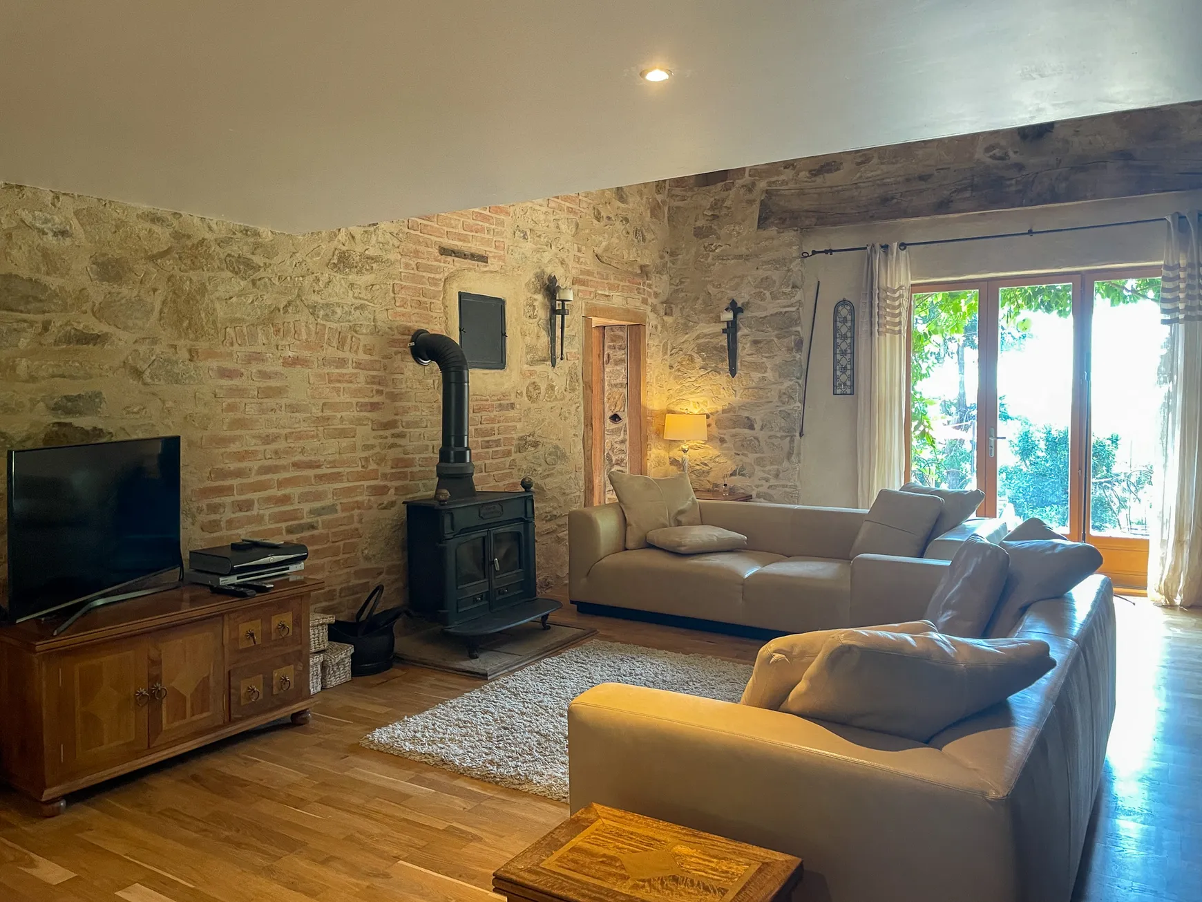 Maison de campagne rénovée avec piscine à Pageas, Haute-Vienne — photo 3