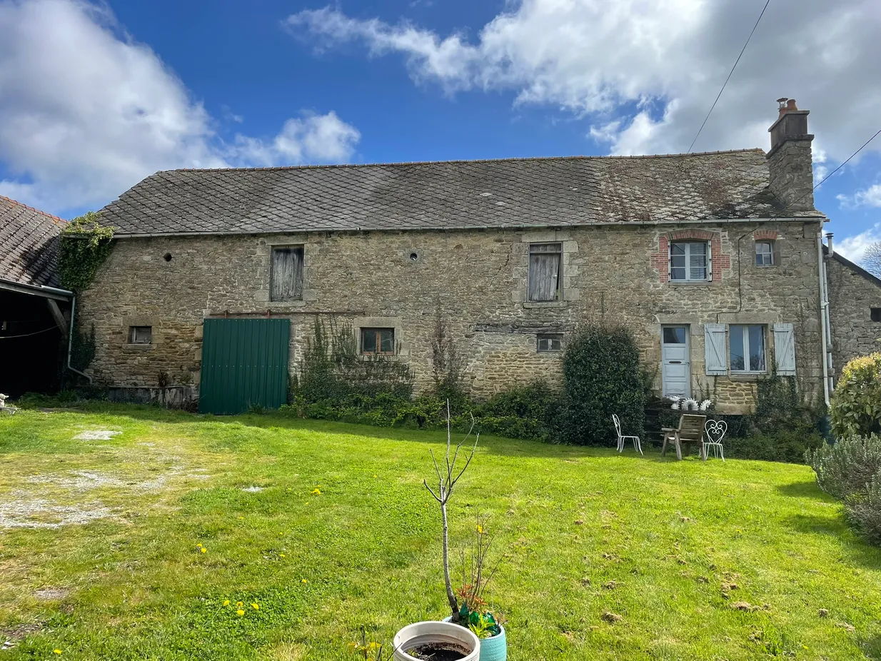 Country House for Sale in Le Mené, Côtes-d’Armor, with 9,909 m² of Land photo 10