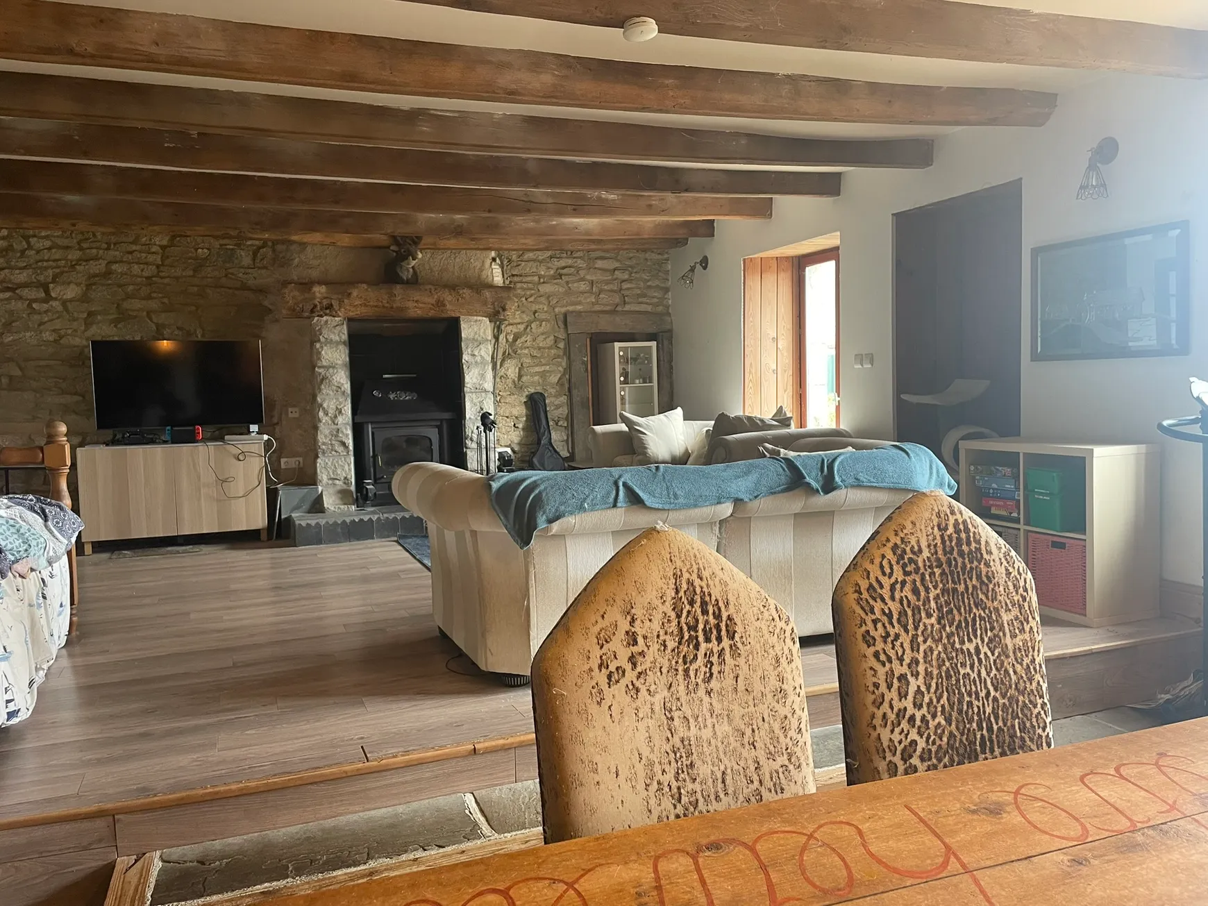 Country House for Sale in Le Mené, Côtes-d’Armor, with 9,909 m² of Land photo 3