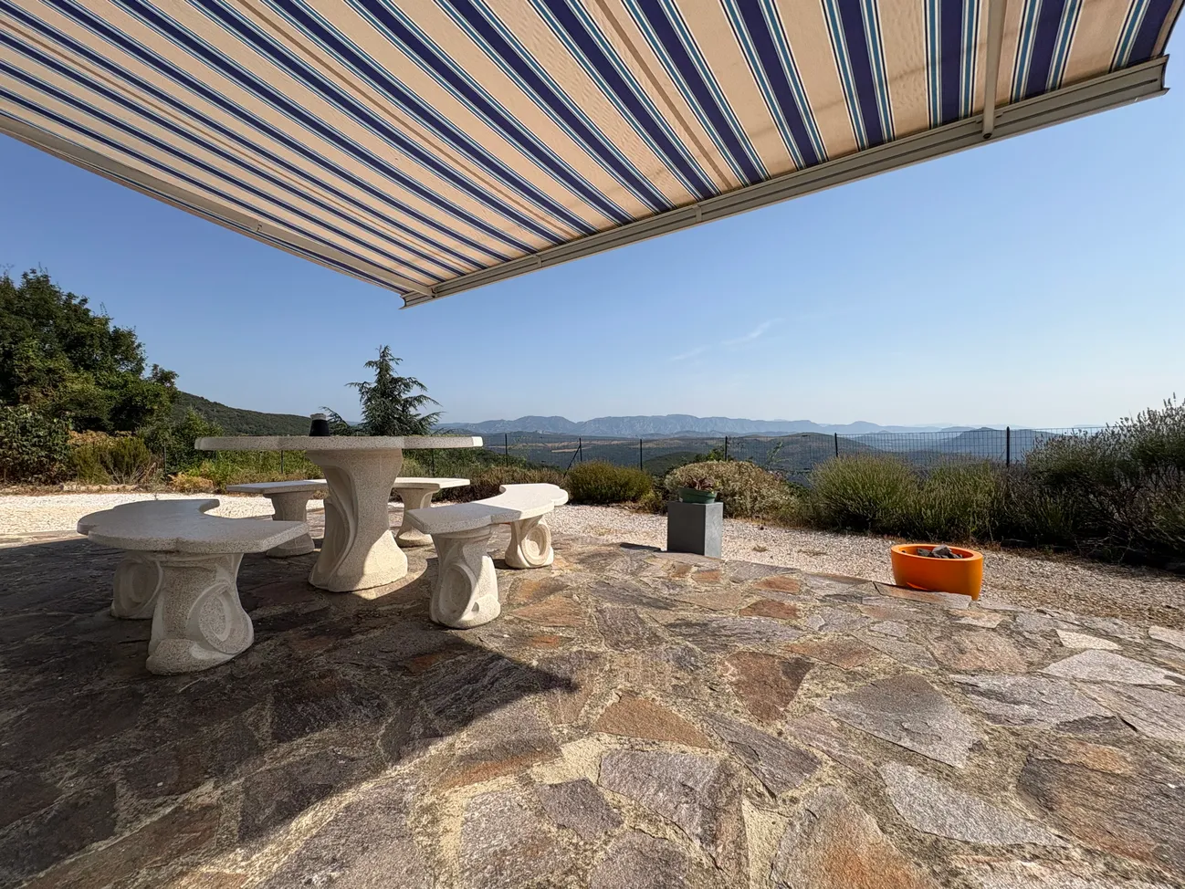 Maison familiale à vendre à Prats-de-Sournia, Pyrénées-Orientales – vue panoramique — photo 10