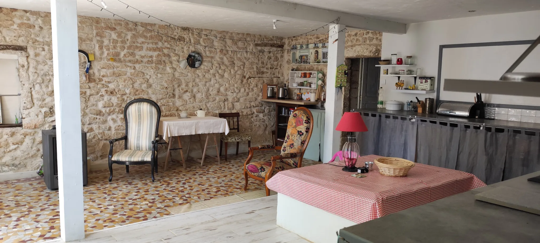 Maison en pierre avec granges à vendre à Lorigné, Deux-Sèvres — photo 5