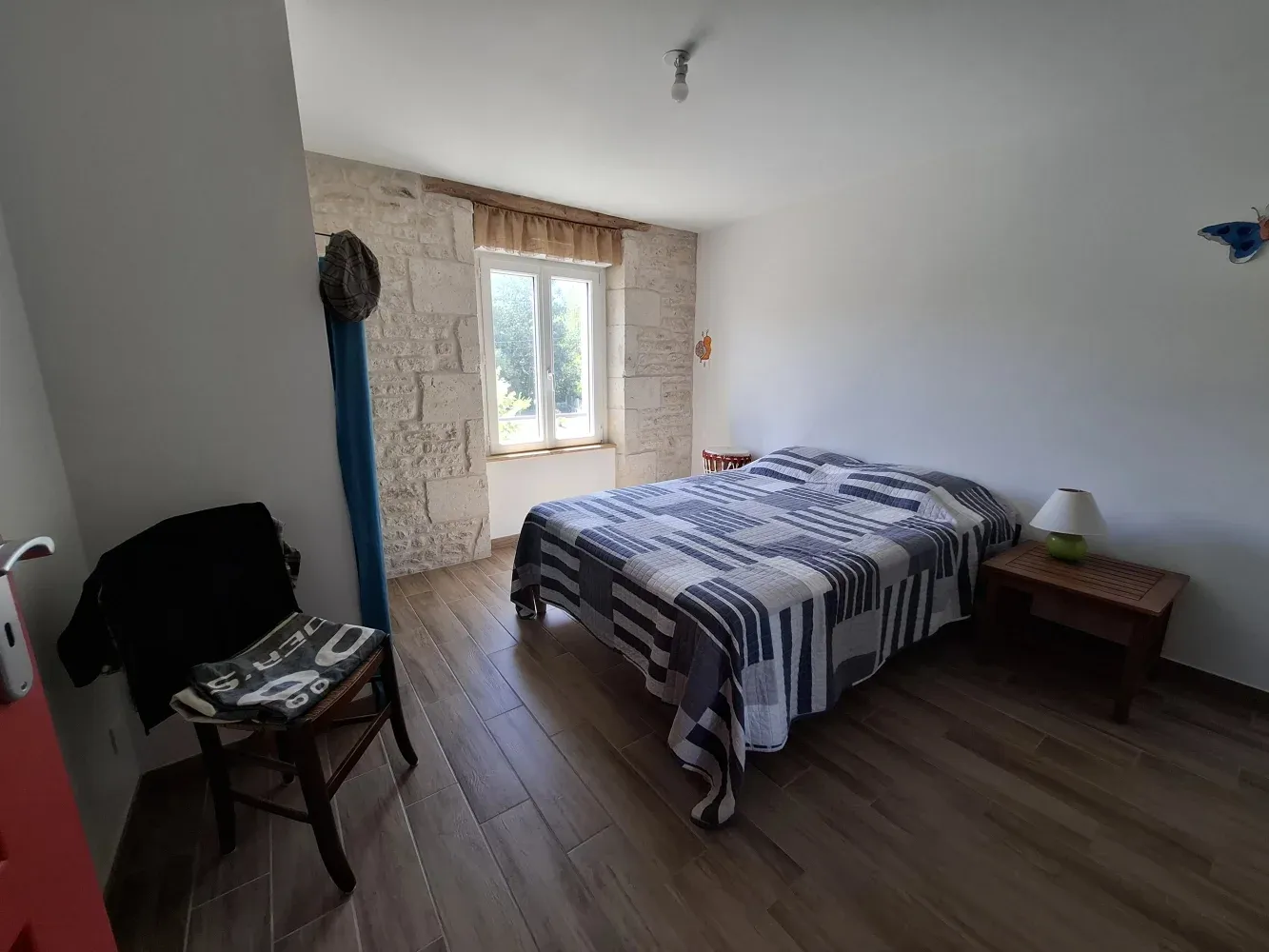 Maison en pierre rénovée avec jardin à Brioux-sur-Boutonne, Deux-Sèvres — photo 7