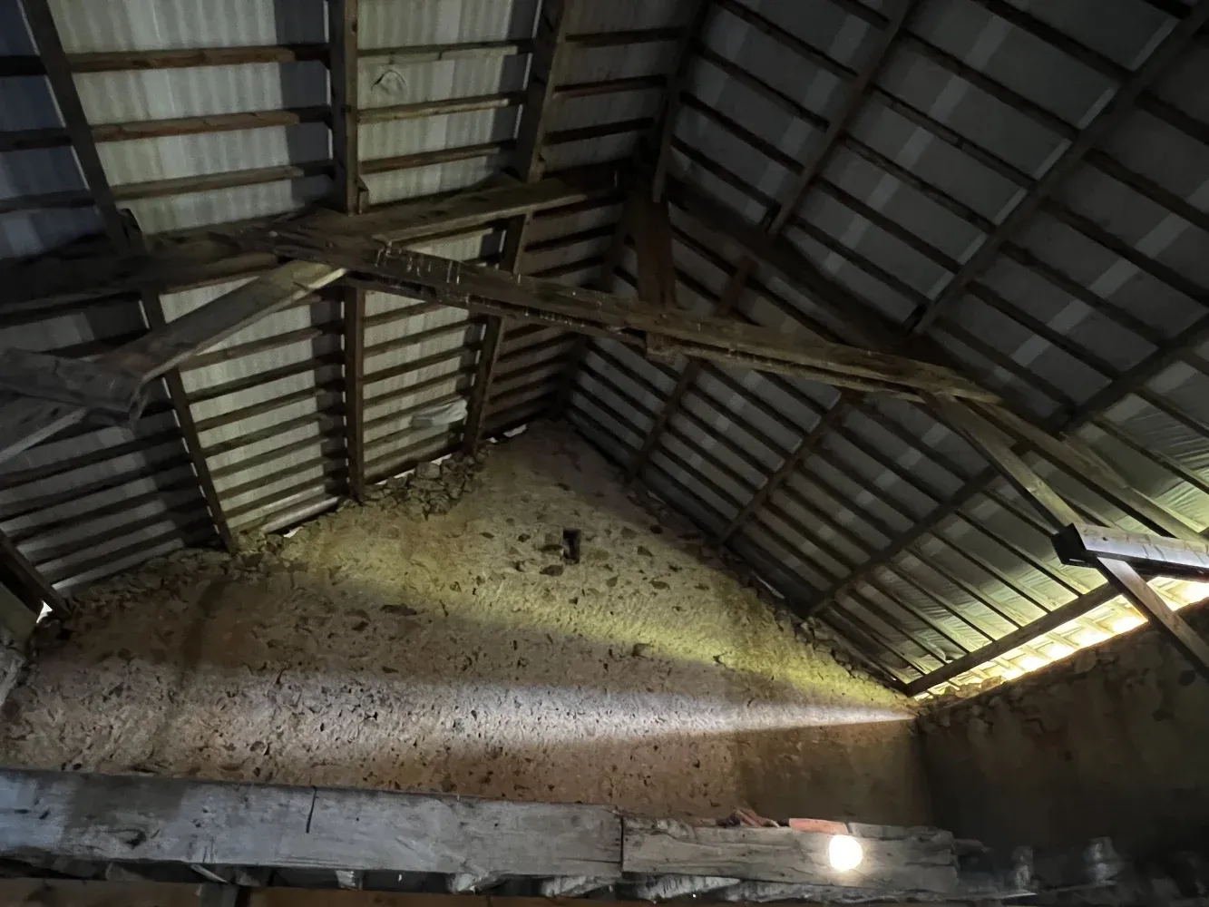 Barns to renovate in Saint-Léger-Magnazeix, Haute-Vienne, with 5,587 m² of land photo 5