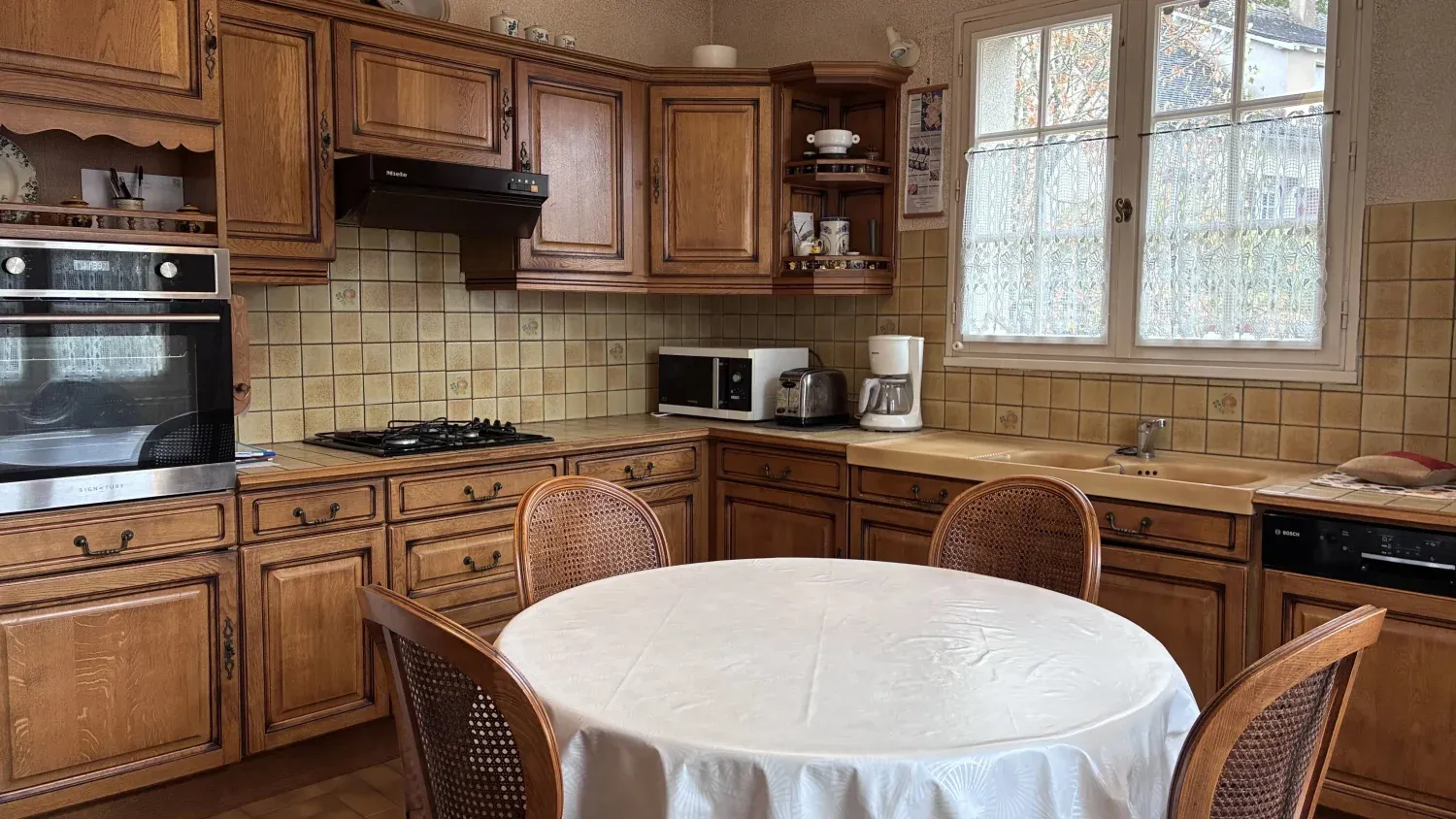 Maison de village à vendre à Bélâbre, Indre, avec jardin de 3 234 m² — photo 4