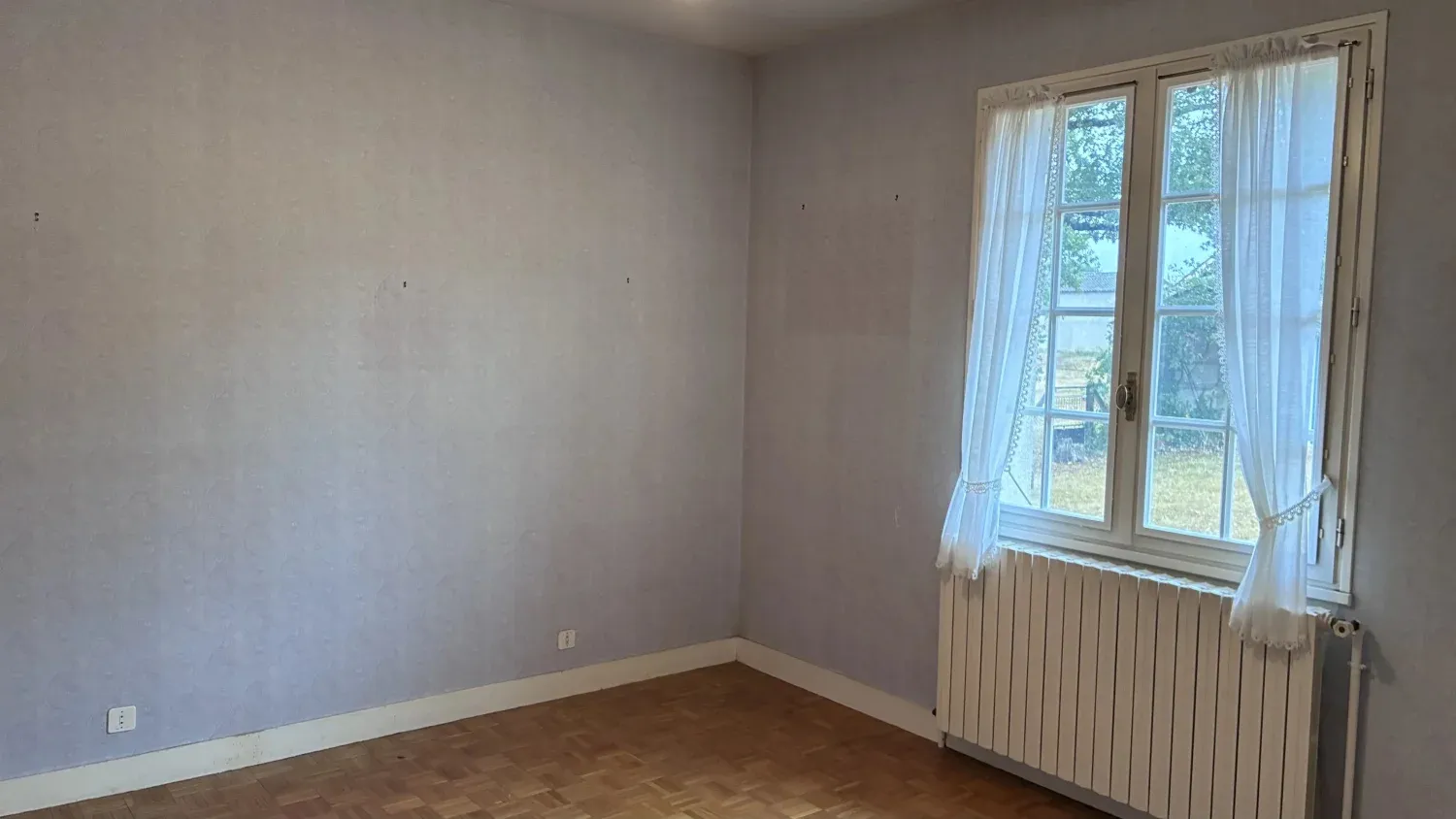 Maison de village à vendre à Bélâbre, Indre, avec jardin de 3 234 m² — photo 9