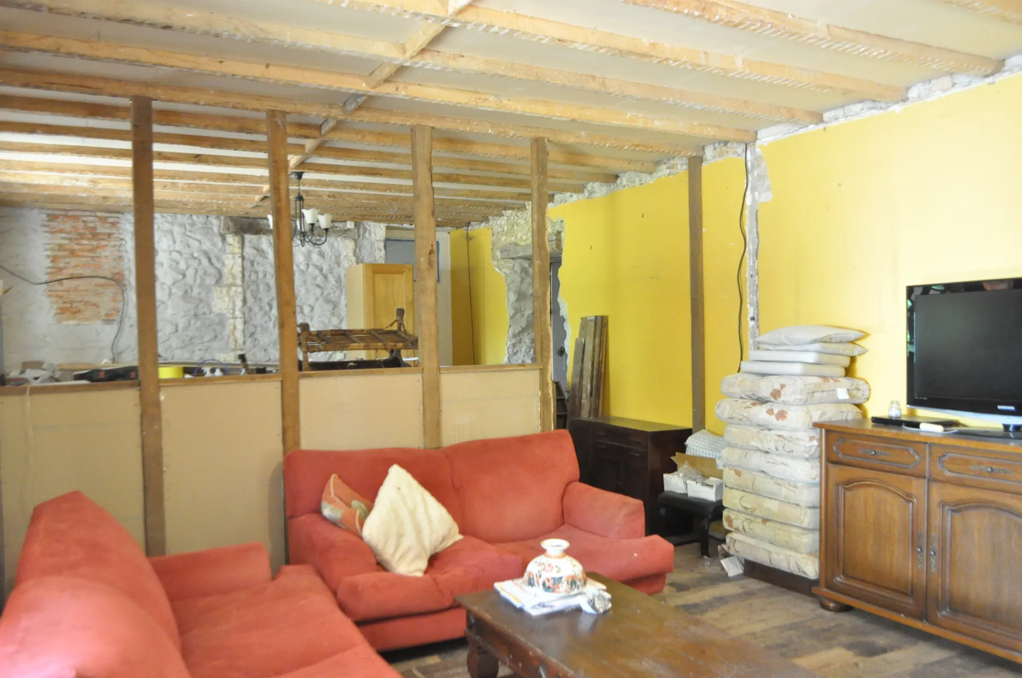 Ferme à vendre à Allemans, Dordogne : gîte, grange et terrain de 8 048 m² — photo 5