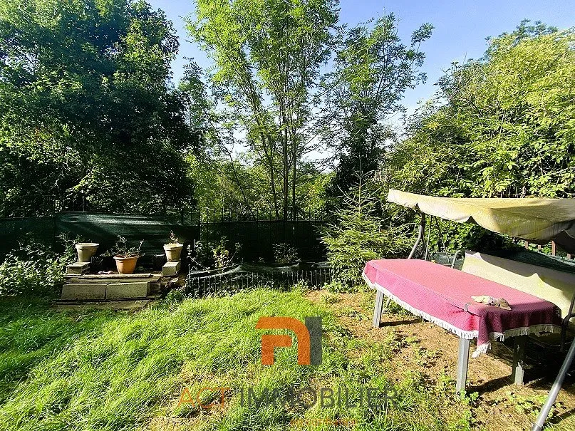 Maison de village avec jardin à Bessenay, Rhône – 100 m² et cave voûtée — photo 10