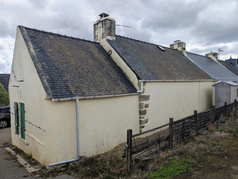 Maison de village à vendre à Scrignac, Finistère, avec trois chambres — photo 2
