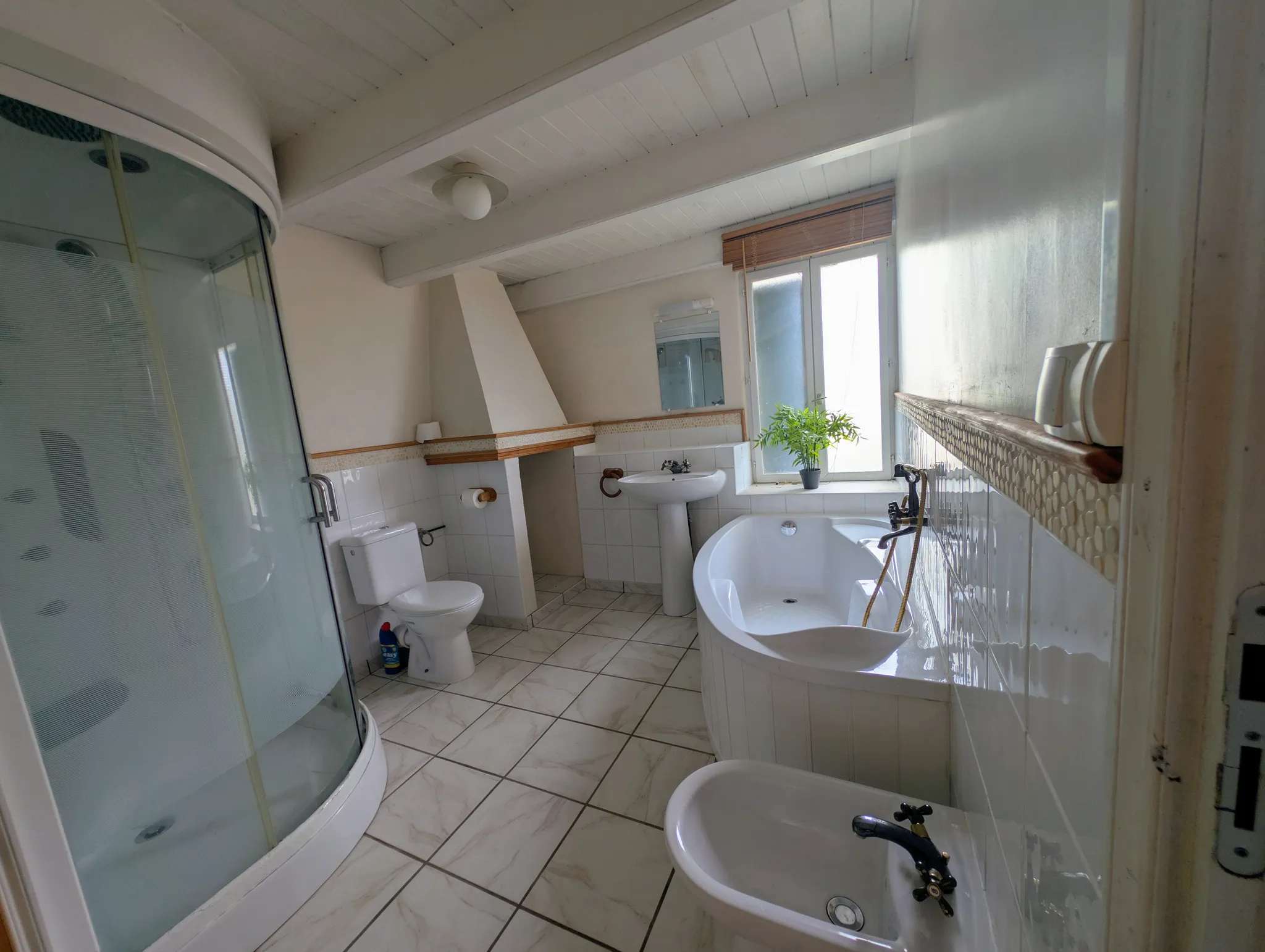 Maison de village à vendre à Scrignac, Finistère, avec trois chambres — photo 9
