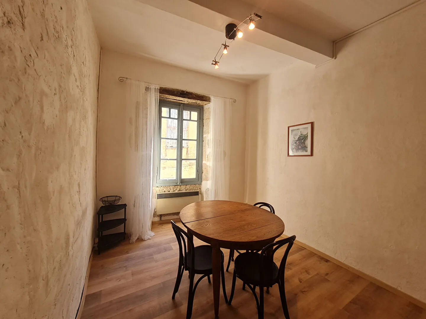 Stone Townhouse for Sale in Lectoure, Gers – 4 Bedrooms photo 6