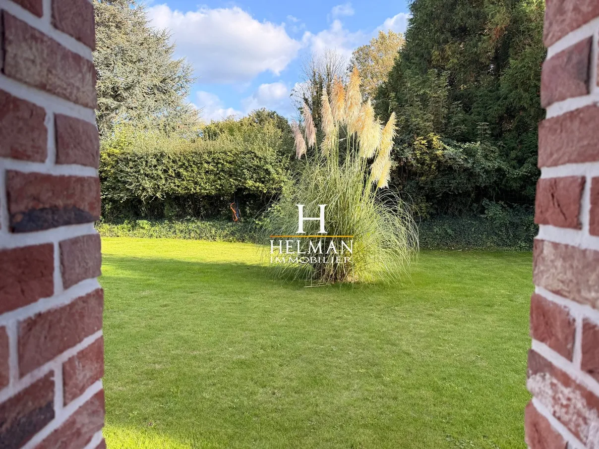 Single-Story House for Sale in Thérouanne, Pas-de-Calais, with Garden and Garage photo 7