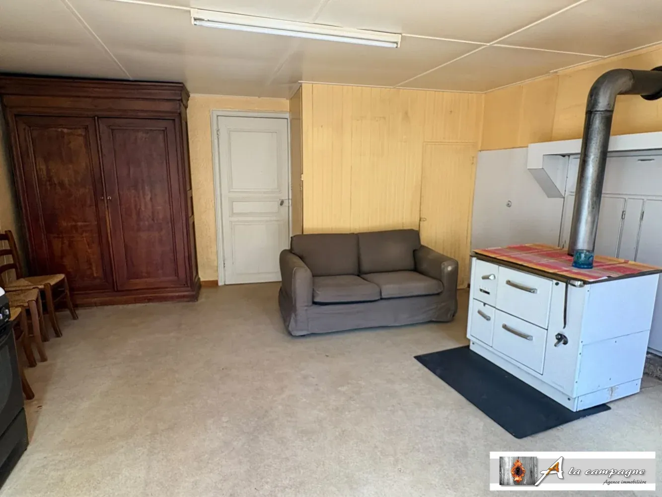 Maison de campagne à rénover avec grange à Saint-Marcel-en-Marcillat, Allier — photo 7