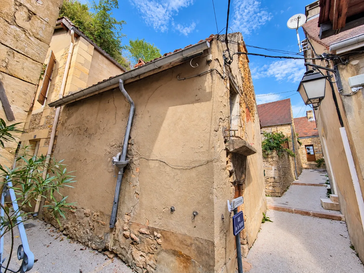 Maison de ville à rénover avec cour à Sarlat-la-Canéda, Dordogne — photo 5