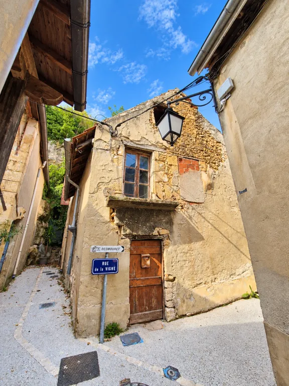 Maison de ville à rénover avec cour à Sarlat-la-Canéda, Dordogne Photo du bien