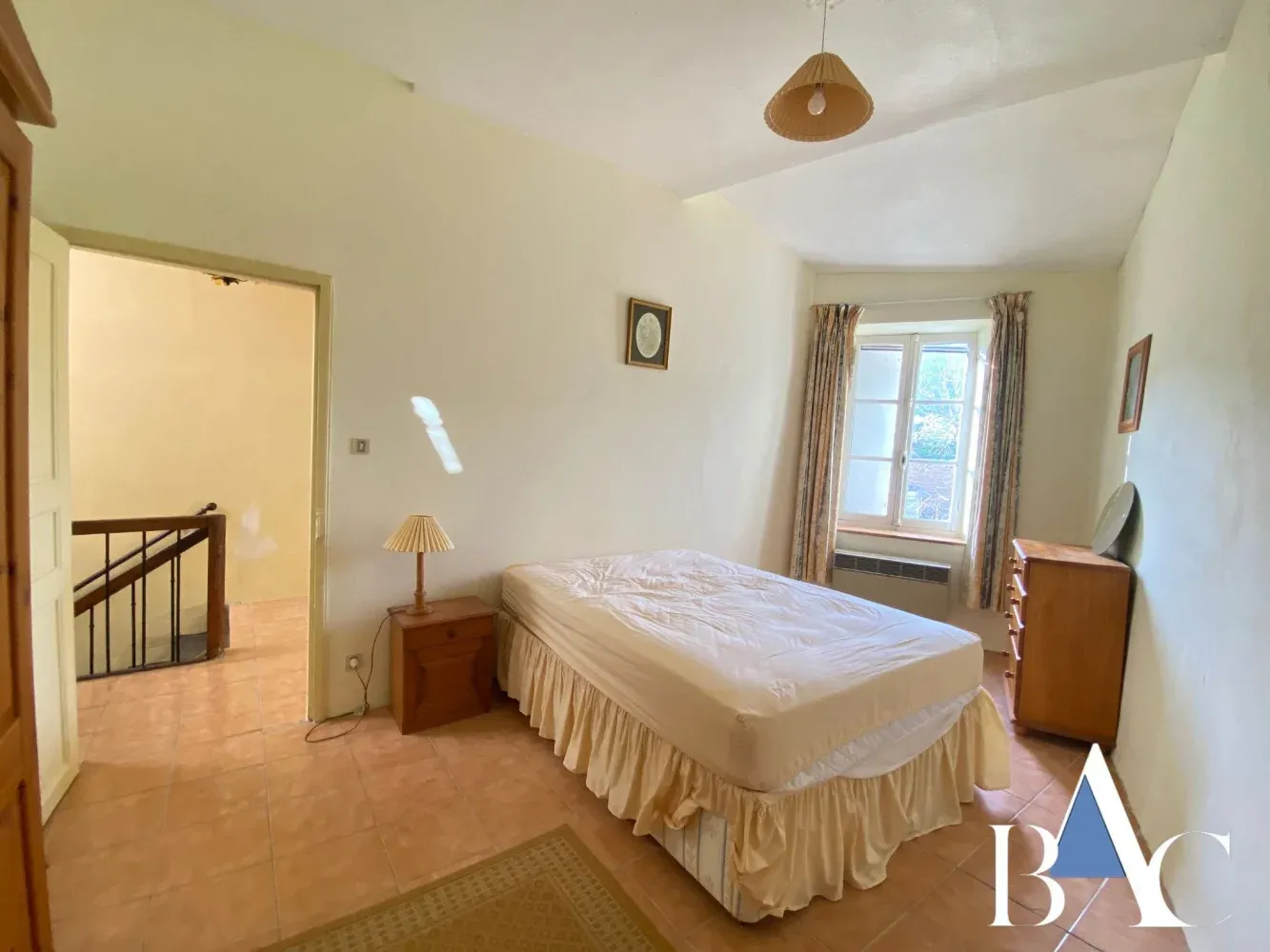 Maison de village mitoyenne à vendre à Limoux, Aude, avec trois chambres — photo 6