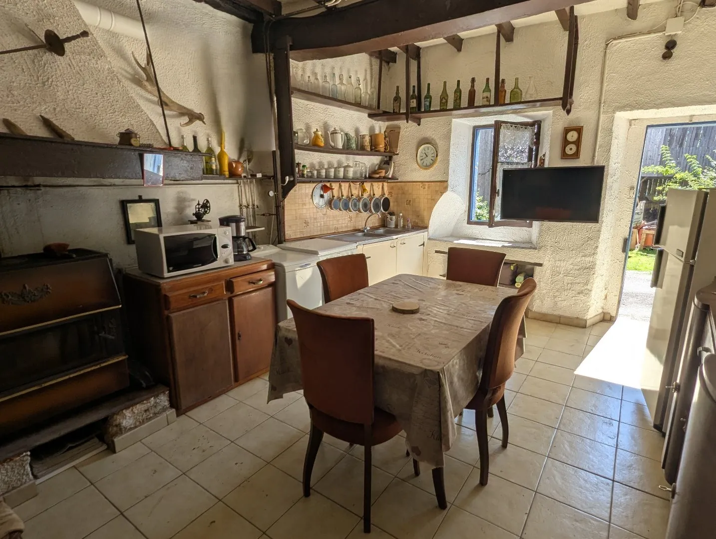Village house with a 100 m² barn in Le Mas-d’Azil, Ariège photo 3