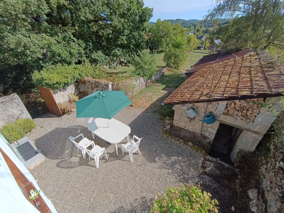 Maison de campagne rénovée avec jardin à Aubusson, Creuse — photo 5