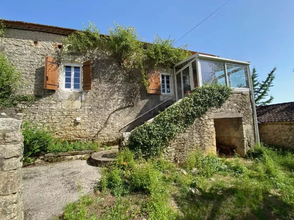 Maison de campagne en pierre à Floressas, Lot, avec deux logements et 3 666 m² de terrain — photo 4